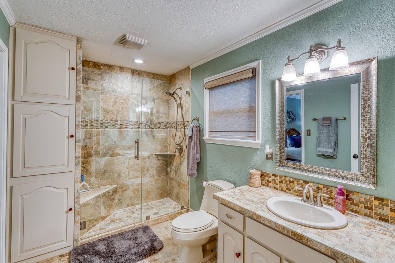 Image 23 of 30 For 1809 Aztec Trl