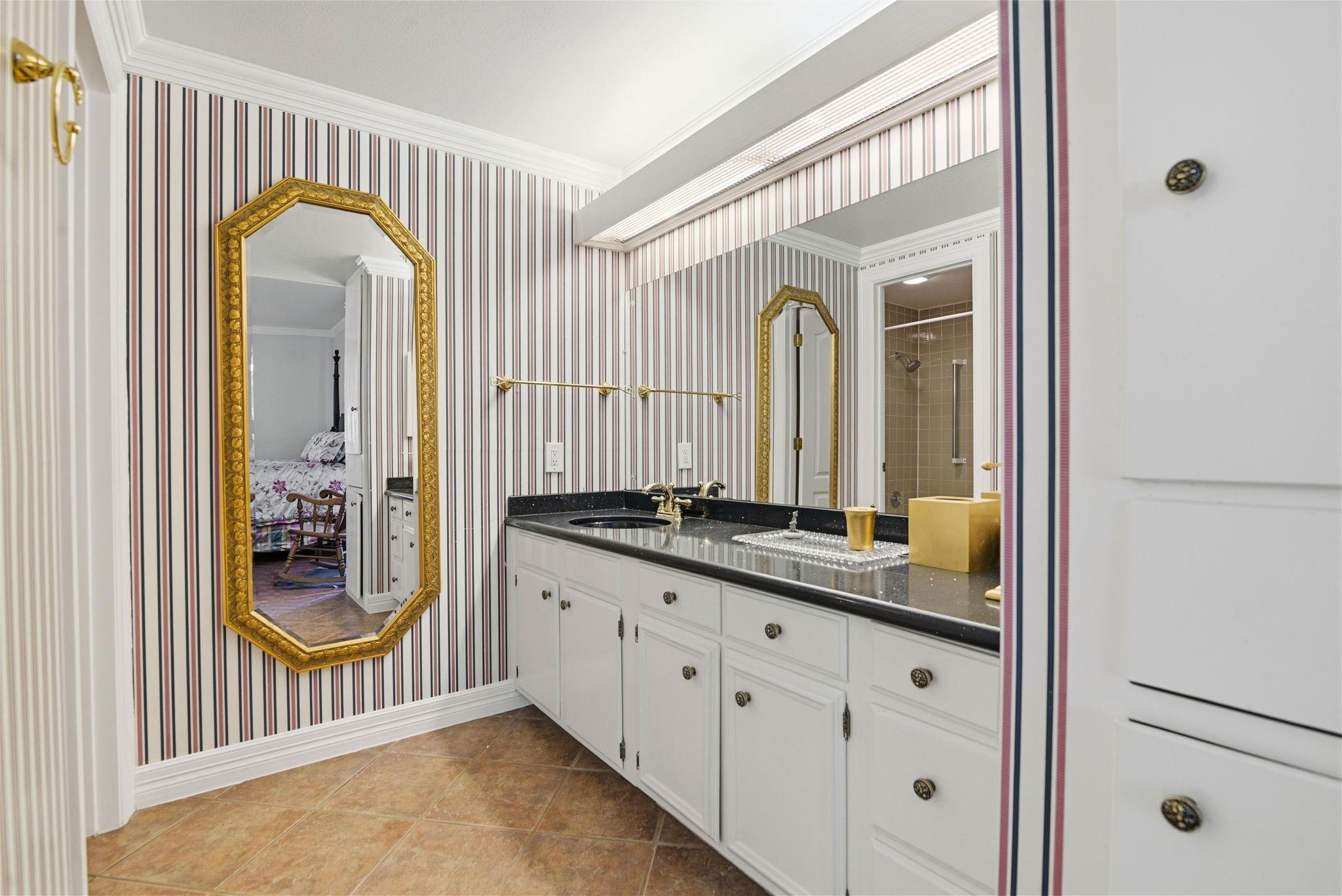 Image 14 of 18 For 3678 Hidden Dr 1702