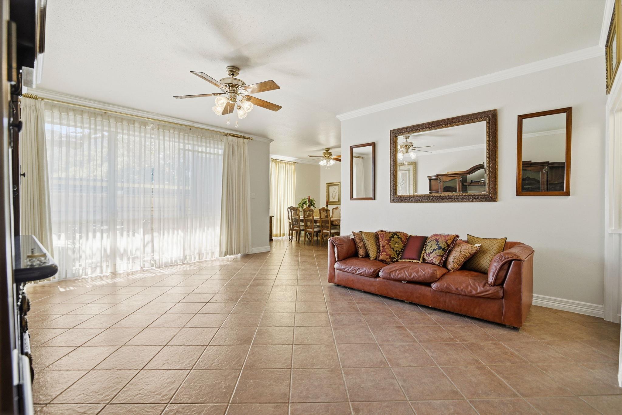 Image 6 of 18 For 3678 Hidden Dr 1702