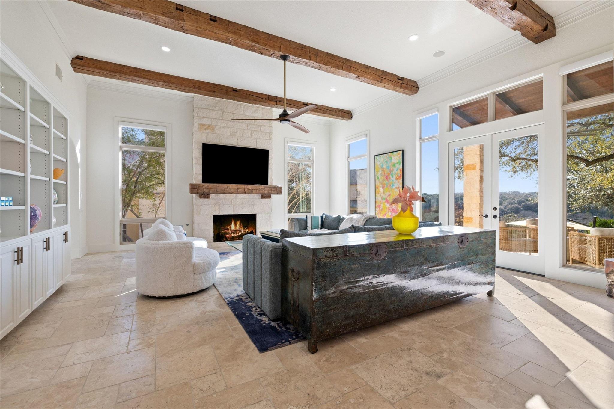 Image 24 of 40 For 954 Riverforest Dr