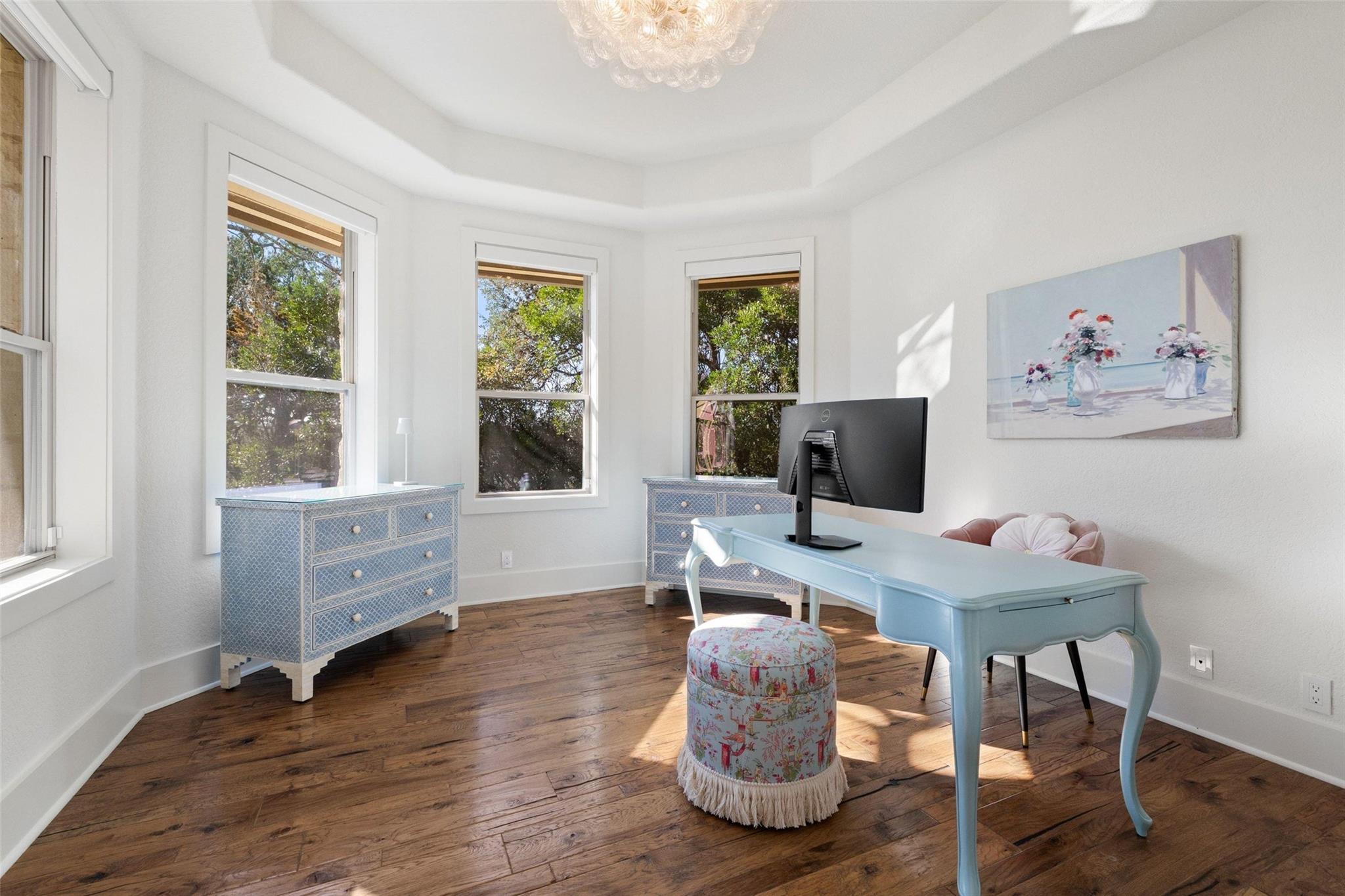 Image 33 of 40 For 954 Riverforest Dr