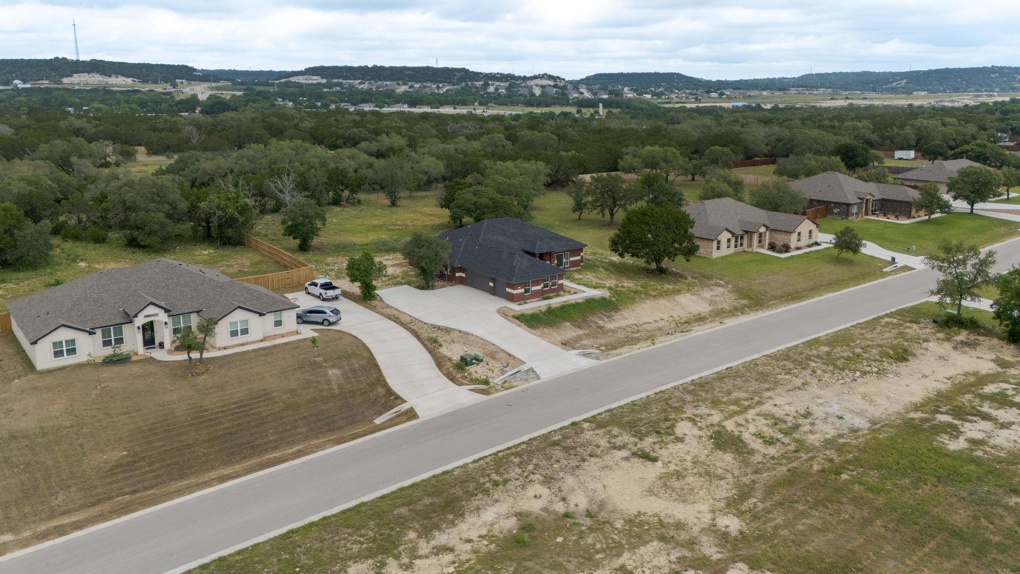 Image 10 of 36 For 3025 Millhouse Rd