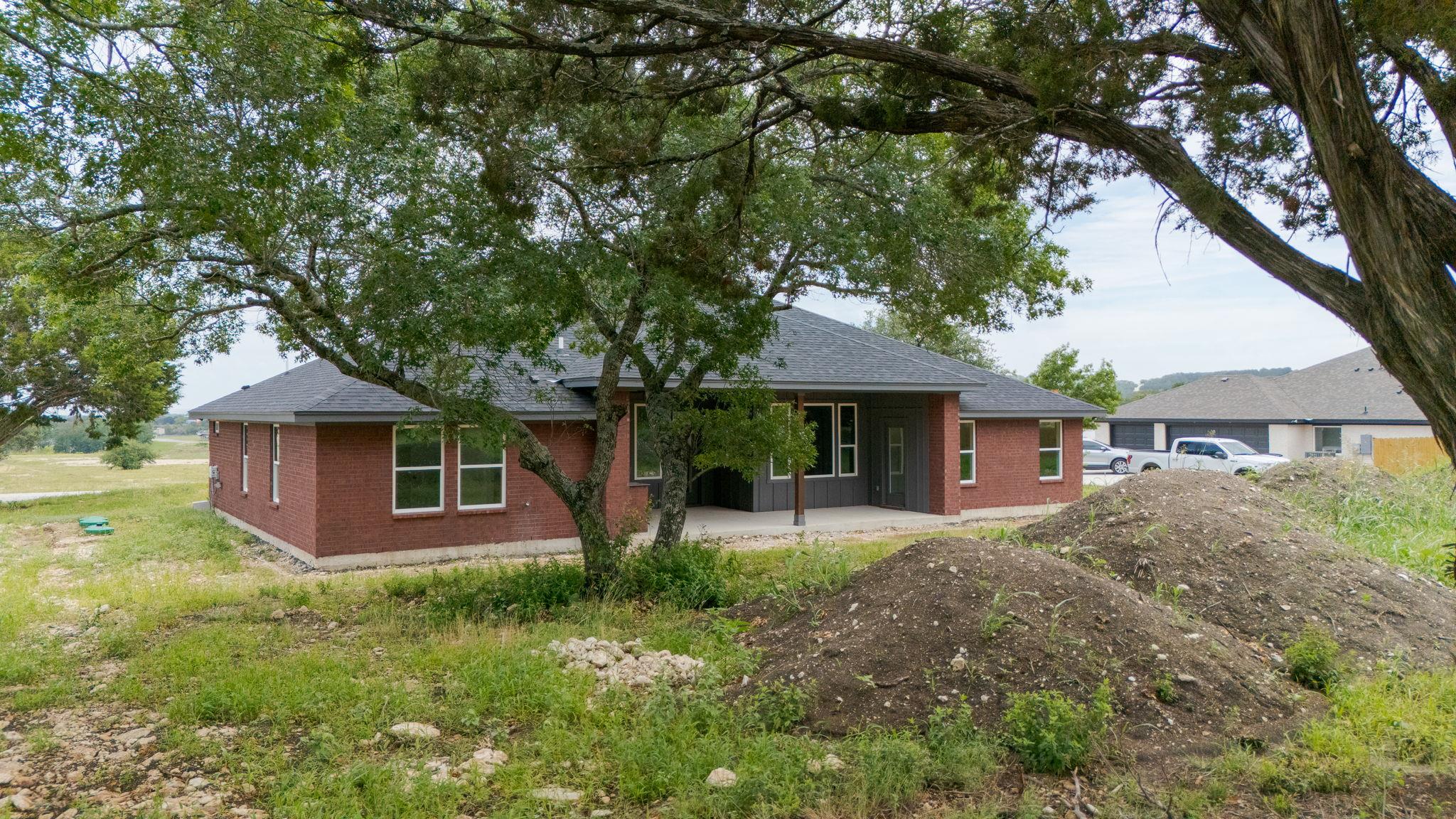 Image 14 of 36 For 3025 Millhouse Rd