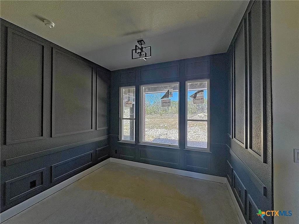 Image 7 of 36 For 3025 Millhouse Rd