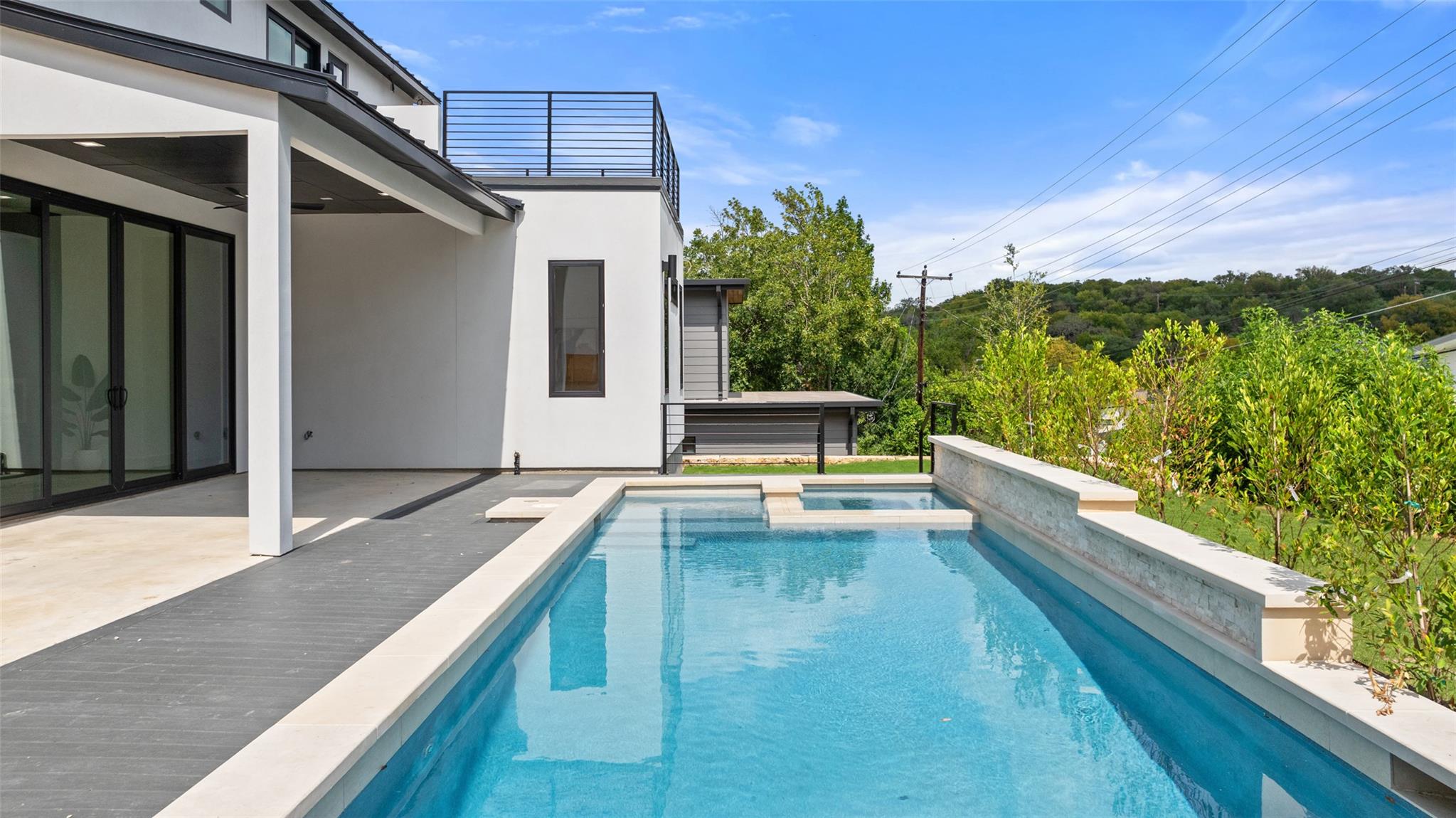 Image 36 of 40 For 2603 Rockingham Dr