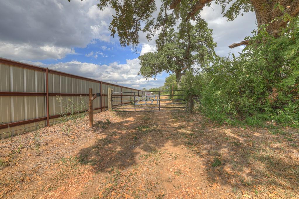 Image 2 of 32 For 2354 Fm 2438