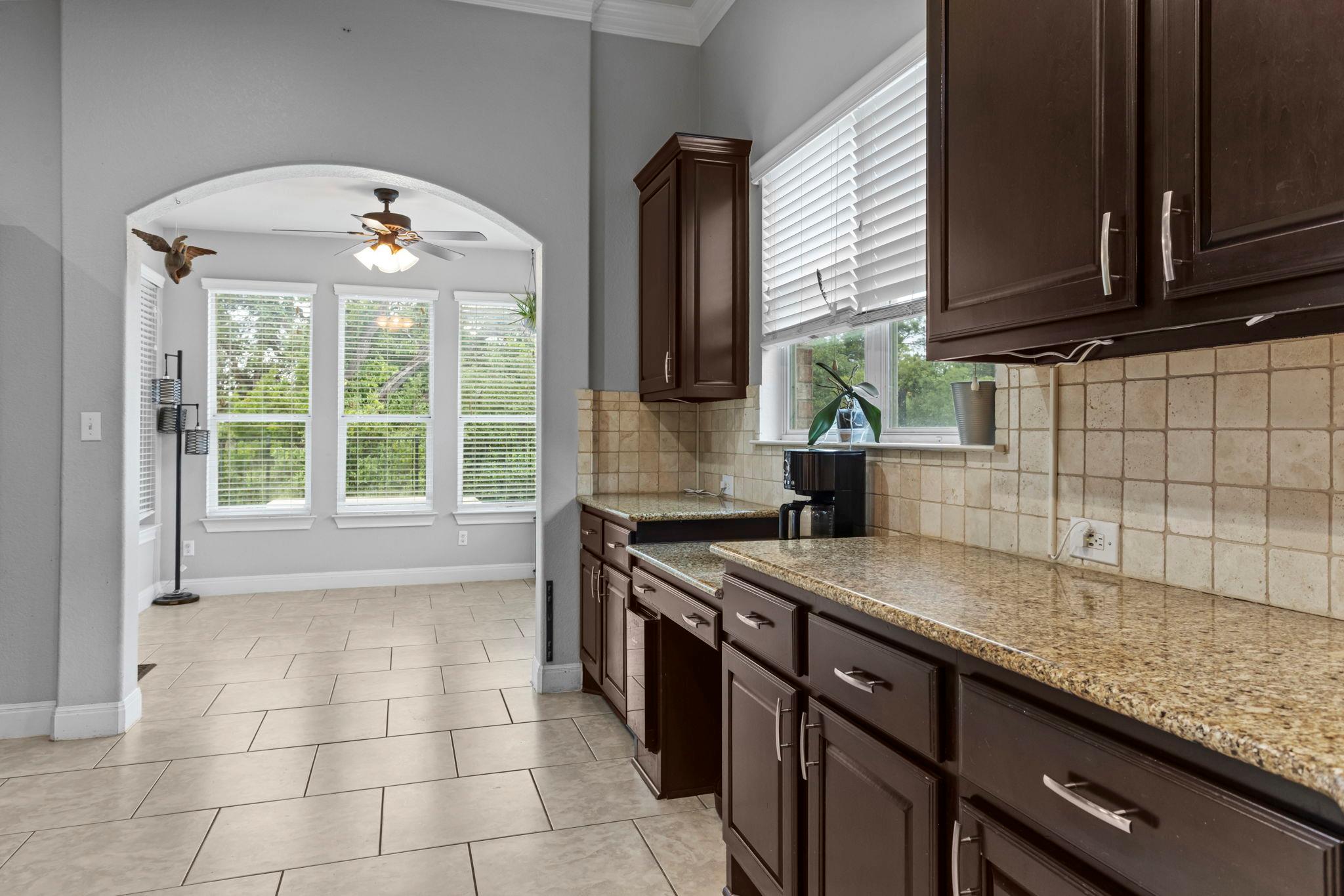 Image 11 of 40 For 12716 Bismark Dr