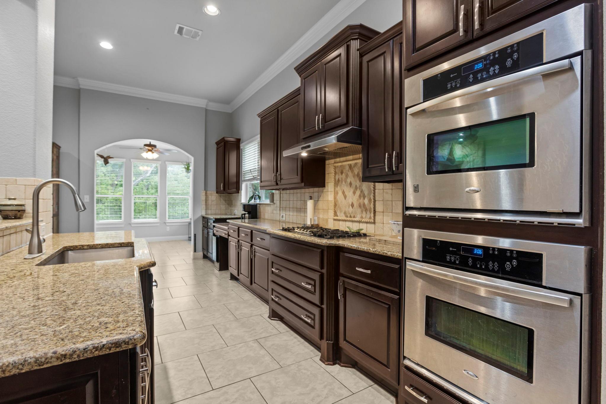 Image 13 of 40 For 12716 Bismark Dr