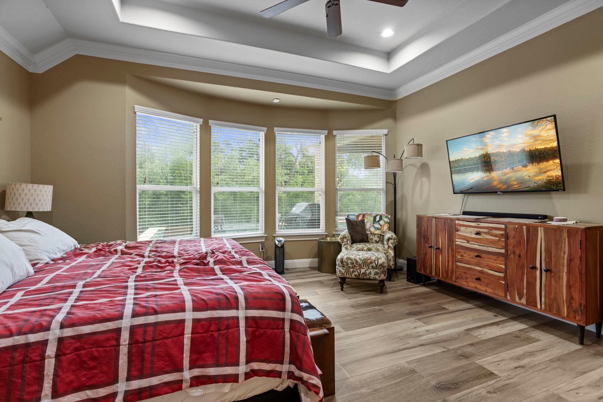 Image 22 of 40 For 12716 Bismark Dr