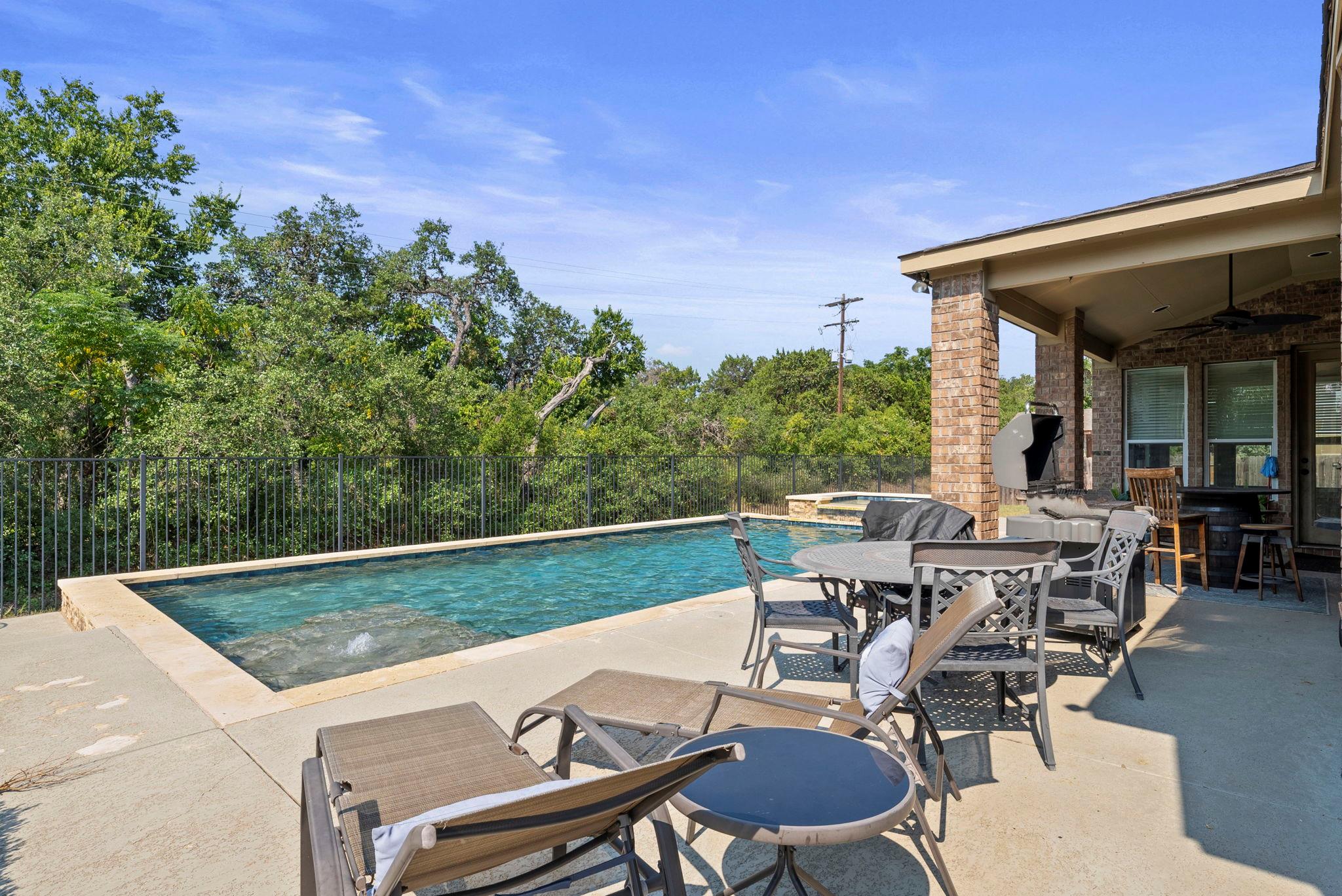 Image 38 of 40 For 12716 Bismark Dr