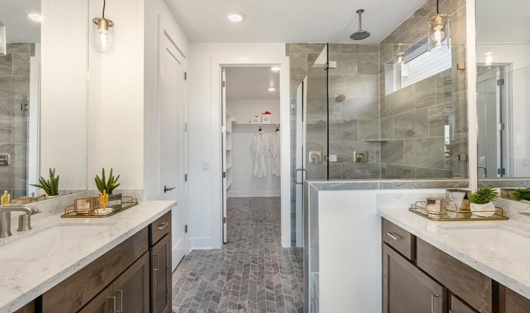 Image 7 of 20 For 8608 Turaco Trl