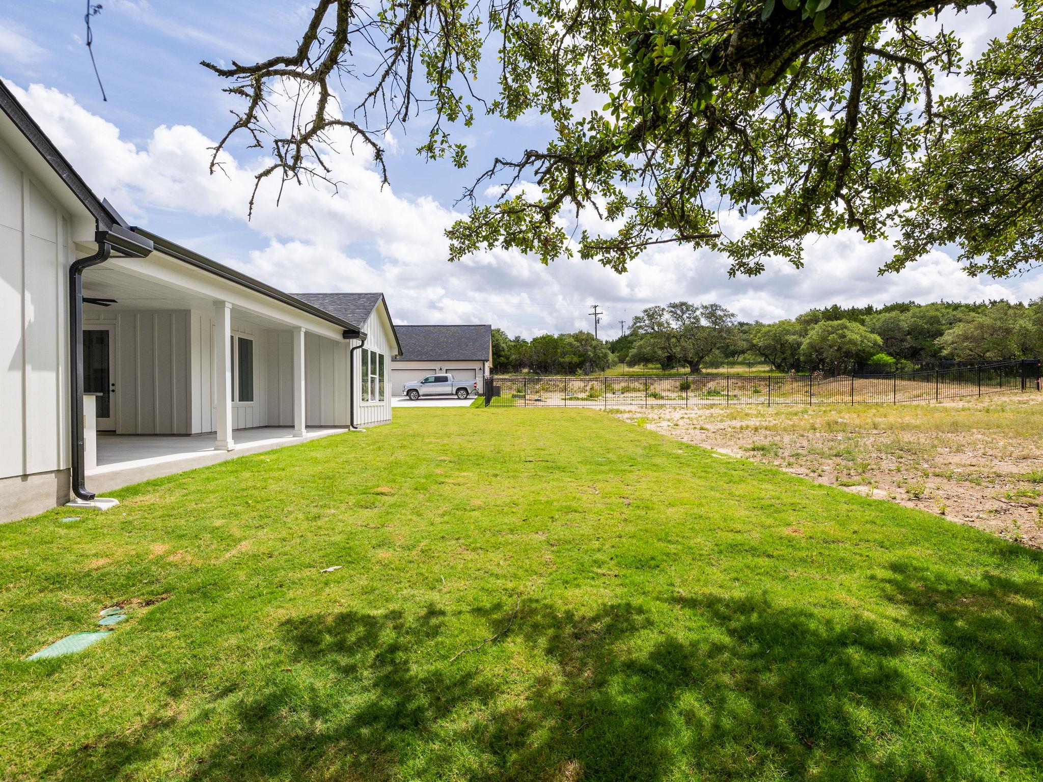 Image 38 of 40 For 811 County Road 200