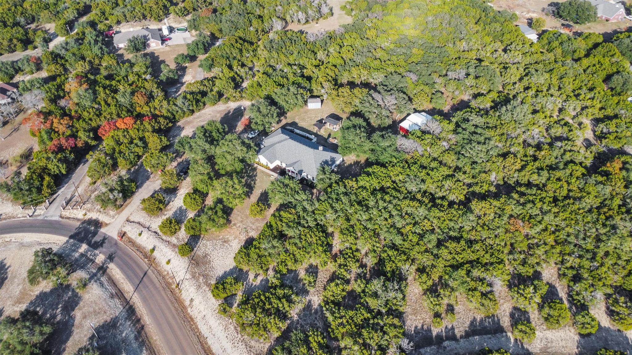 Image 38 of 40 For 1216 Honeysuckle Dr