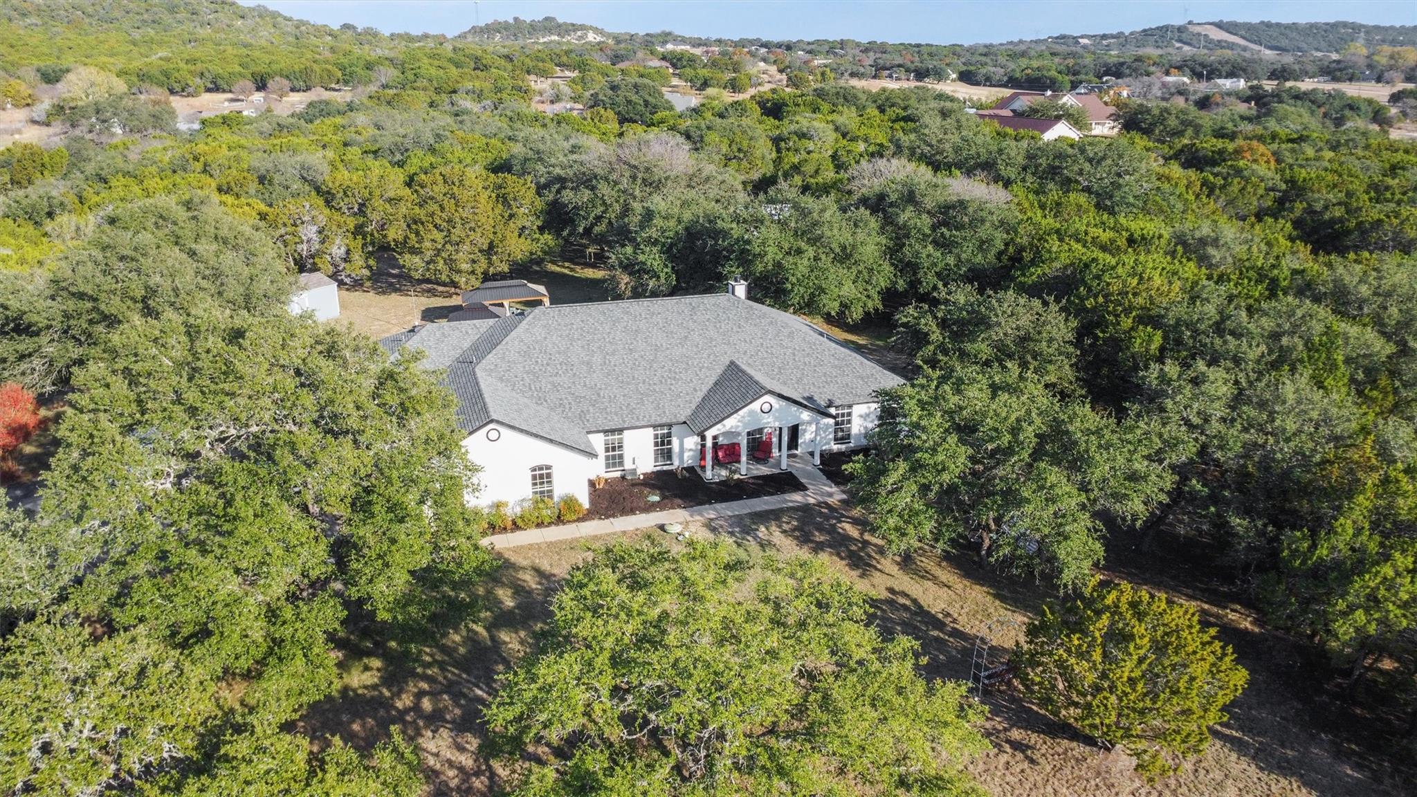 Image 39 of 40 For 1216 Honeysuckle Dr