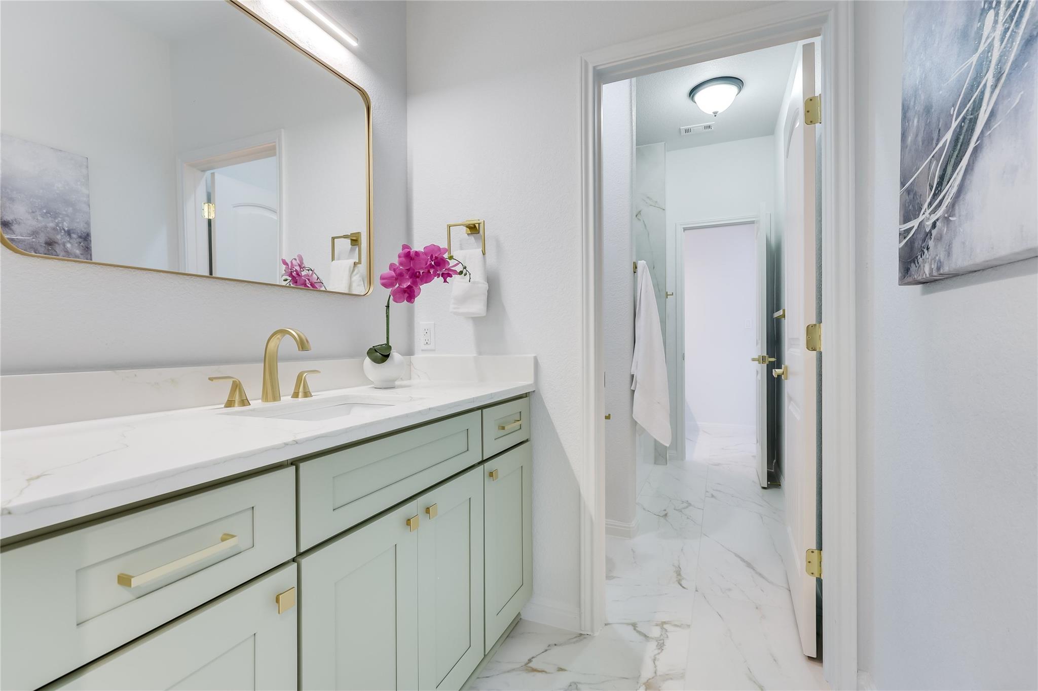 Image 25 of 40 For 3900 Avery Woods Ln