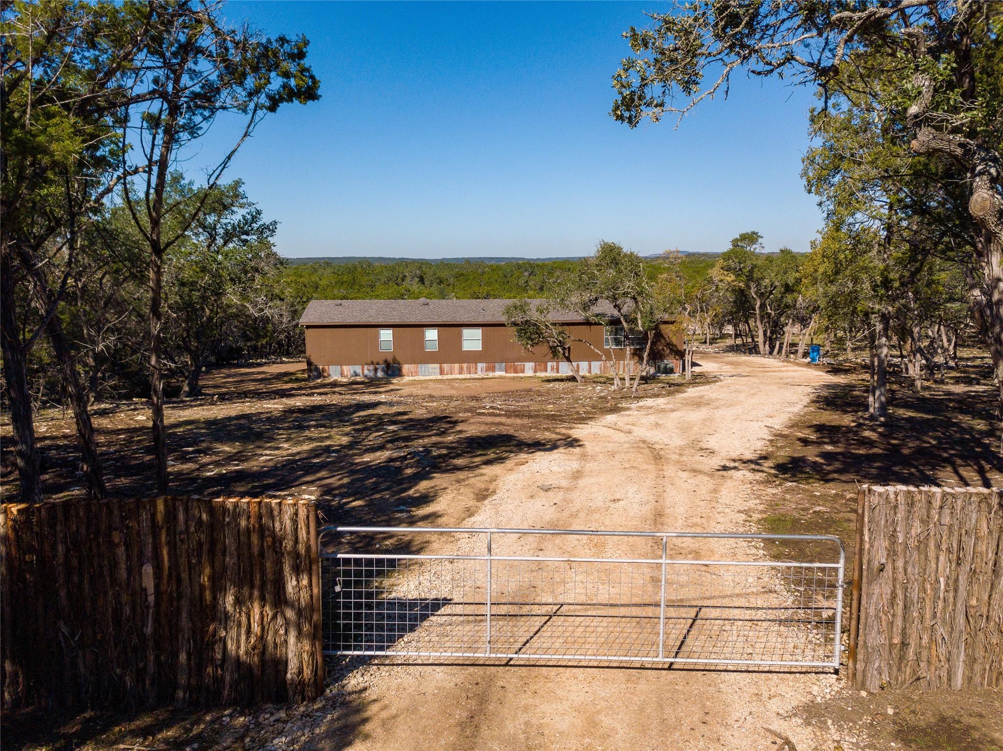 Details for 200 Cedar Bend Rd, Wimberley, TX 78676