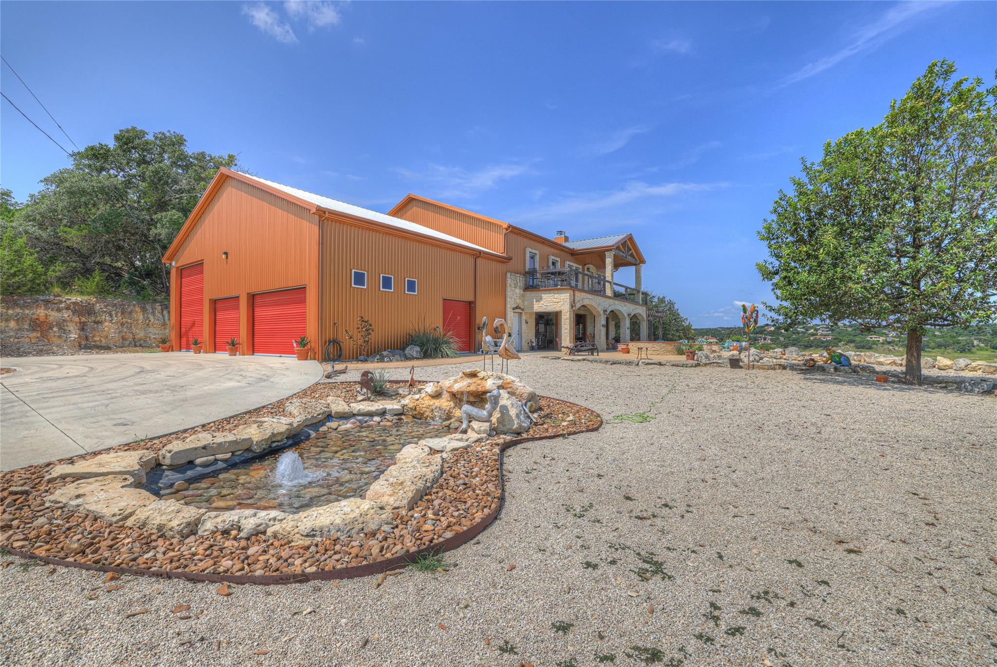 Image 29 of 40 For 2611 Westview Dr