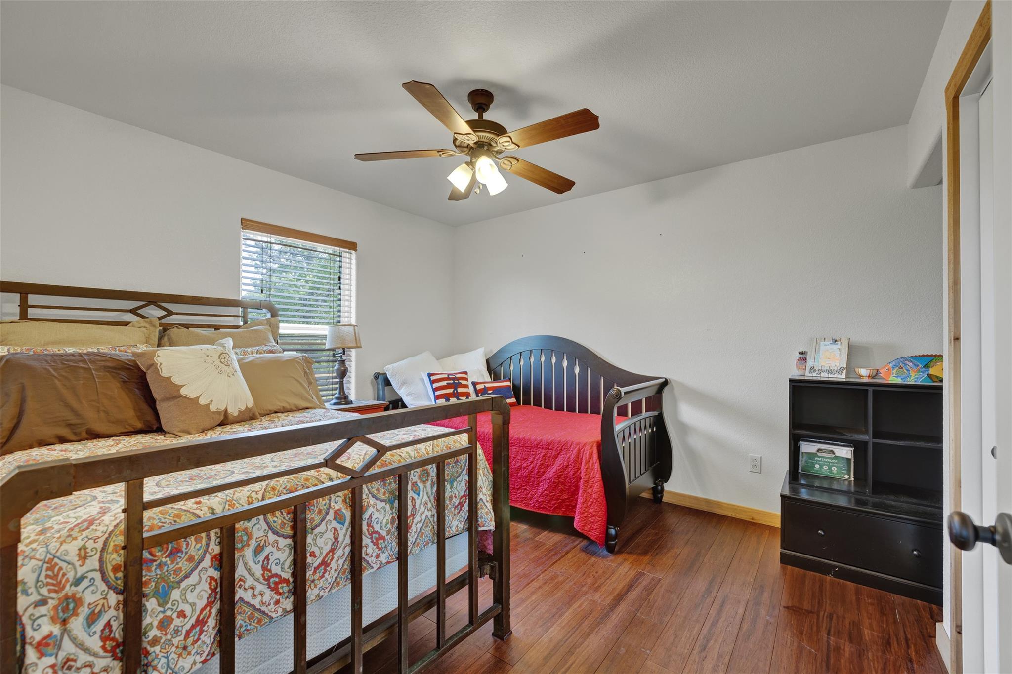 Image 39 of 40 For 2611 Westview Dr