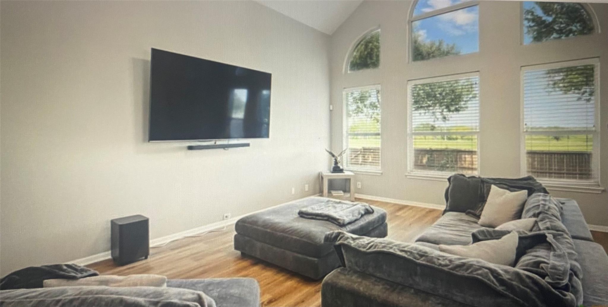 Image 26 of 26 For 314 Cascades Cv