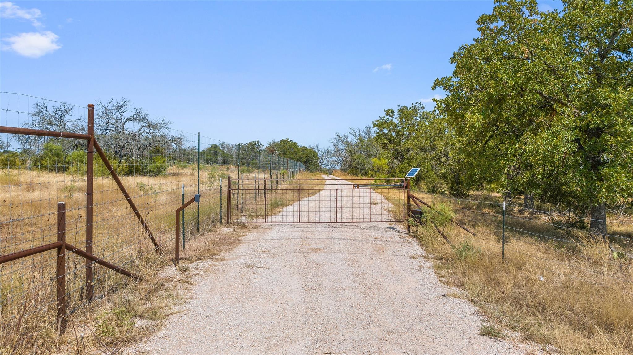 Image 9 of 10 For 7994 Us Hwy 290