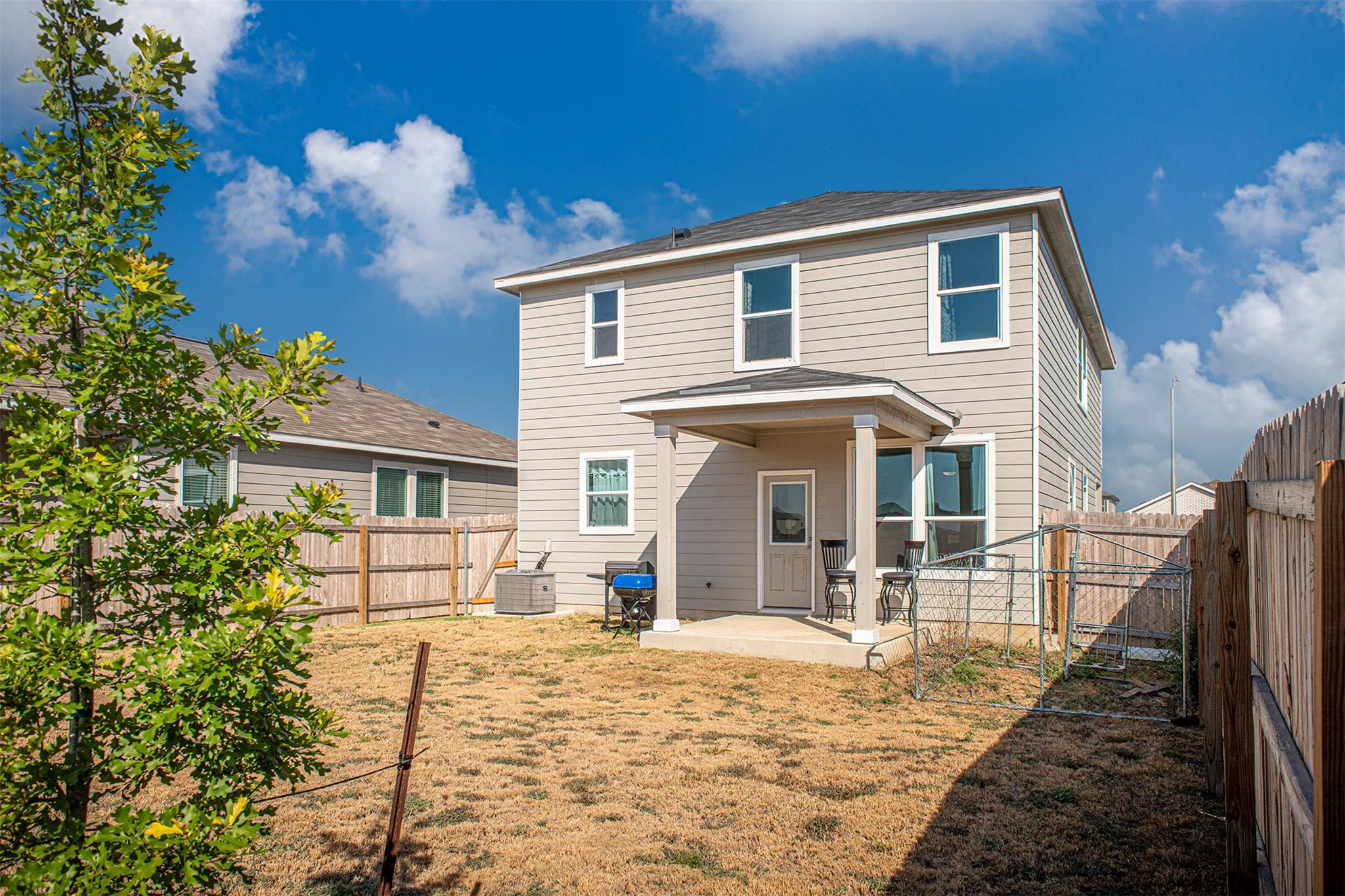 Image 18 of 18 For 523 Dakota Crk