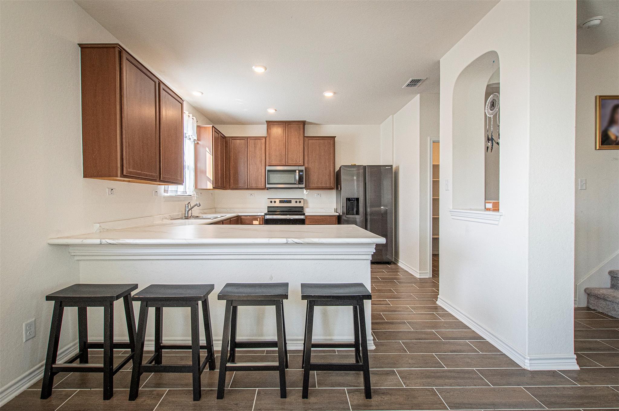 Image 7 of 18 For 523 Dakota Crk