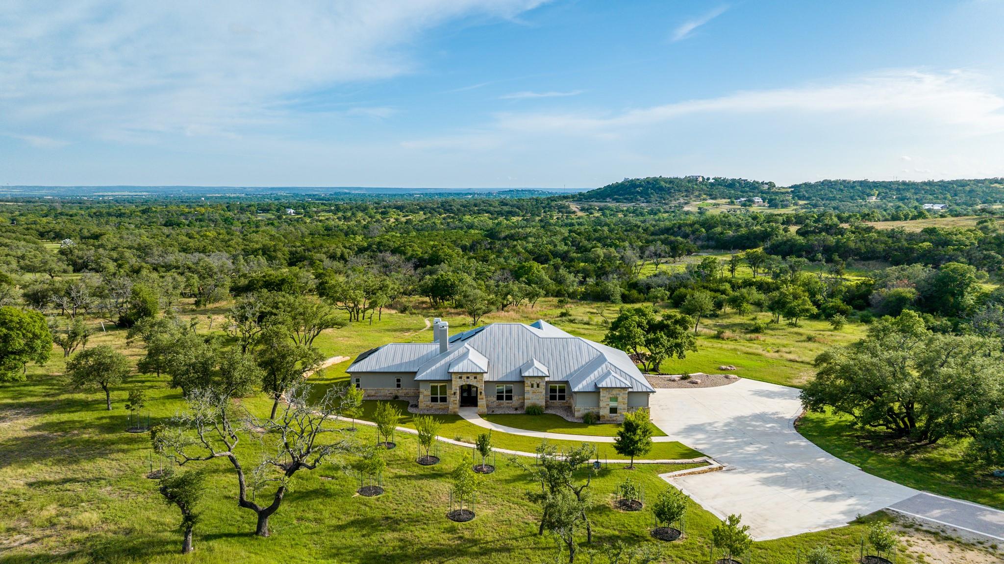 Details for 273 Admiral Heights Blvd, Fredericksburg, TX 78624