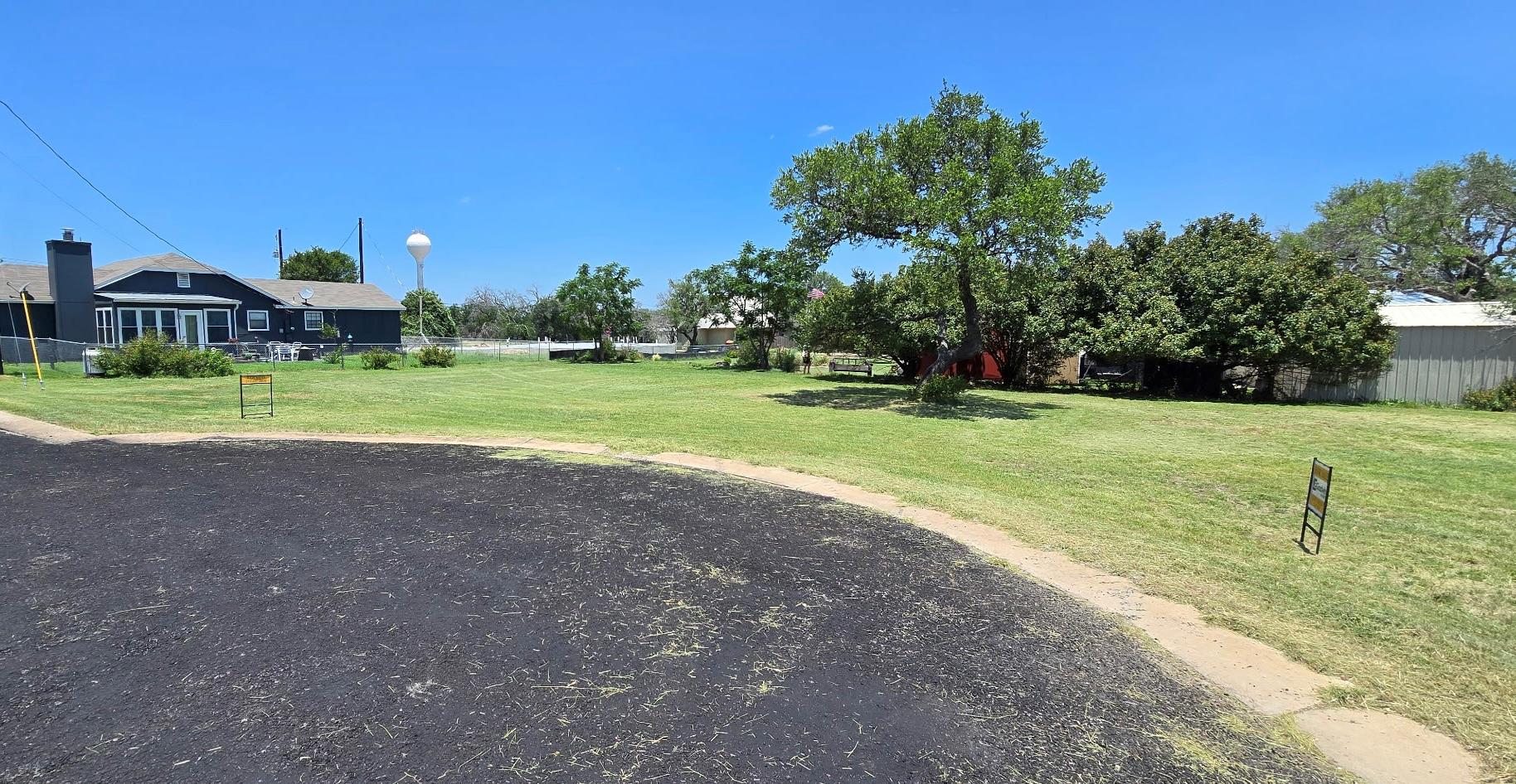 Image 2 of 3 For 105 Pitchfork Dr