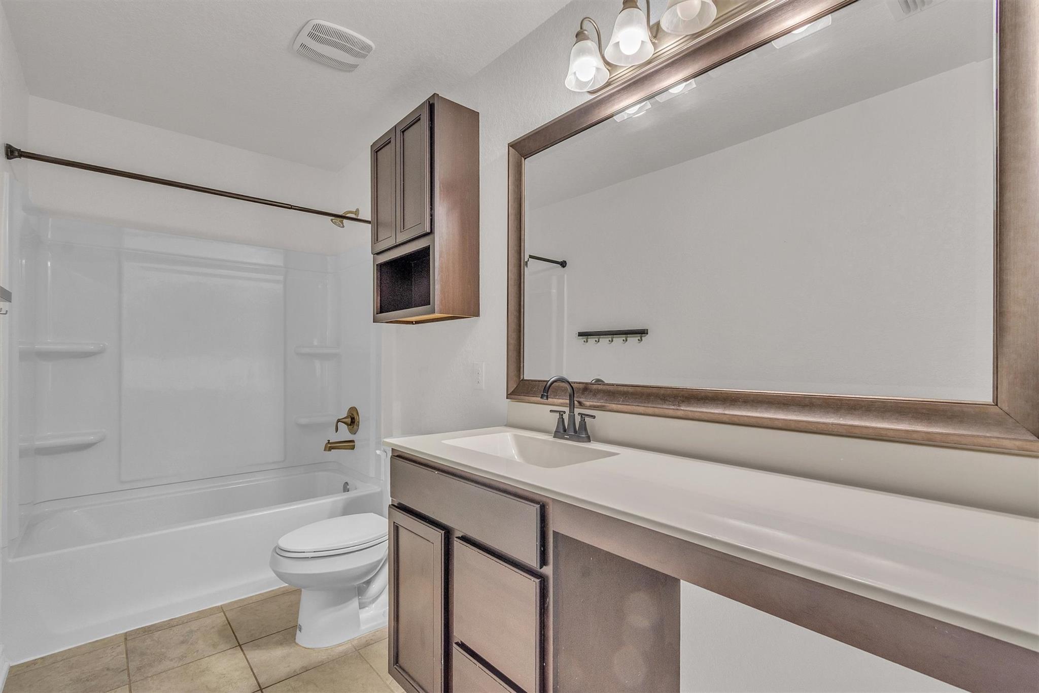 Image 21 of 35 For 3894 Bentwood Way