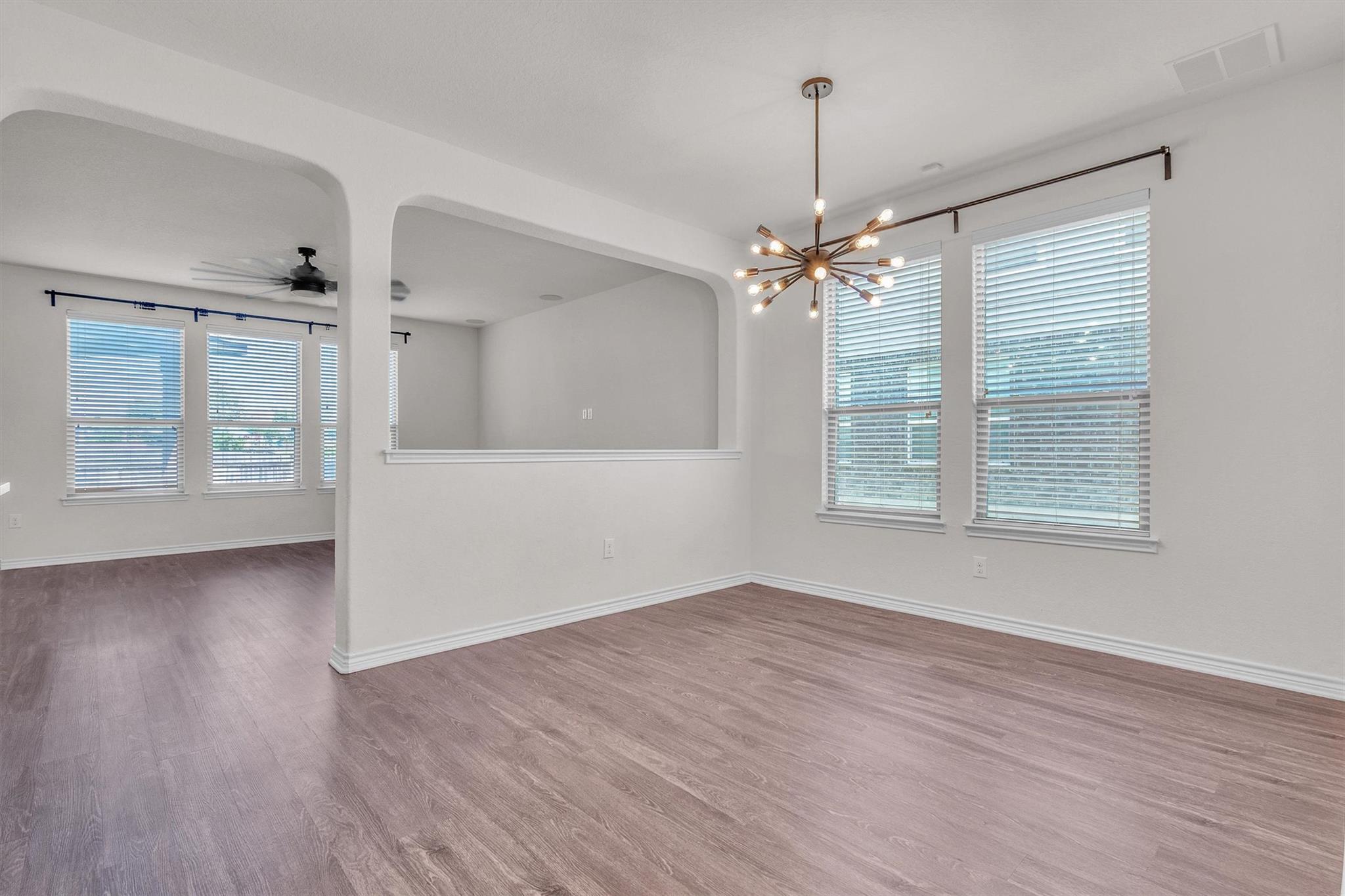 Image 5 of 35 For 3894 Bentwood Way