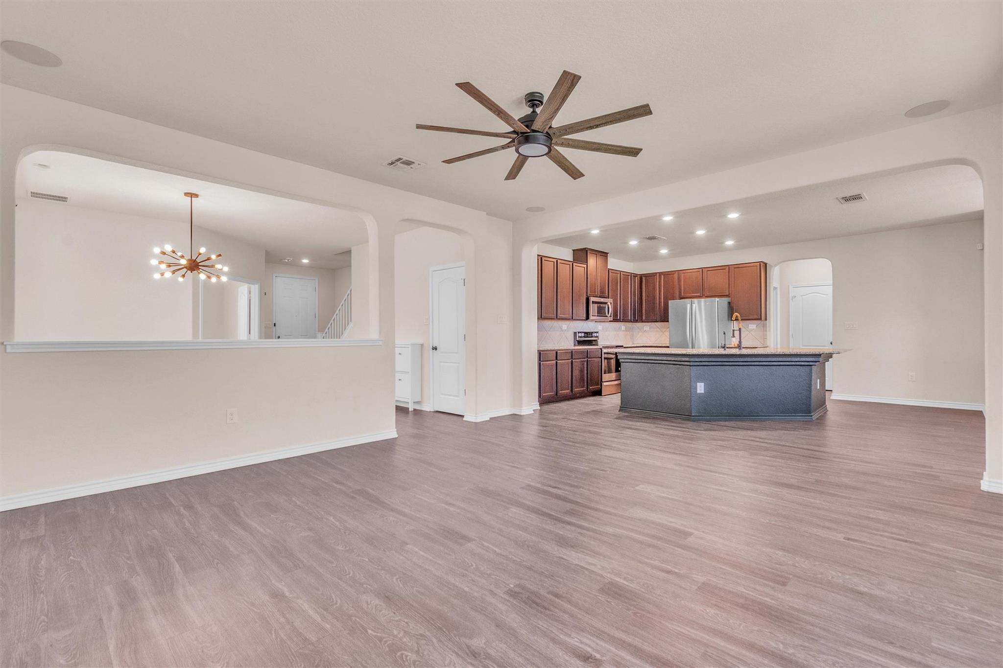 Image 9 of 35 For 3894 Bentwood Way