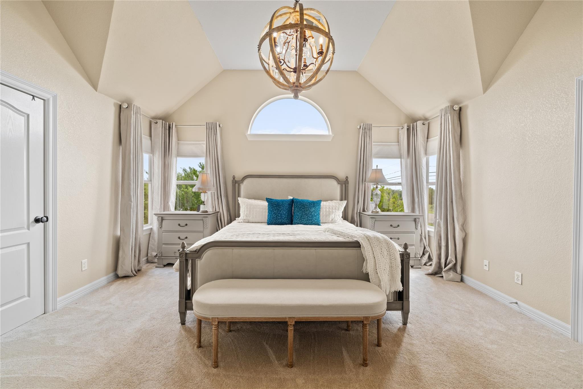 Image 24 of 40 For 100 Ridge Cir