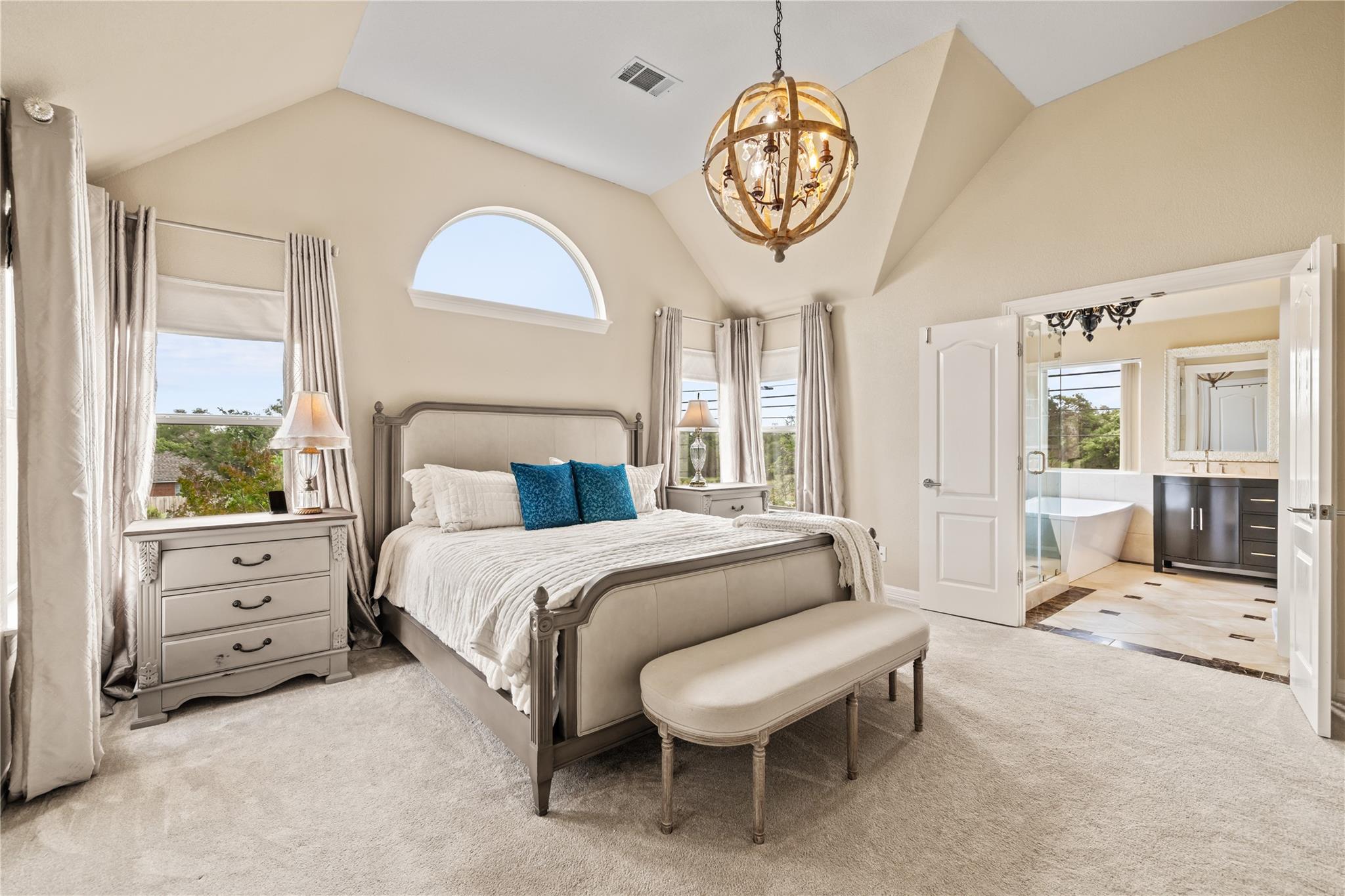 Image 25 of 40 For 100 Ridge Cir