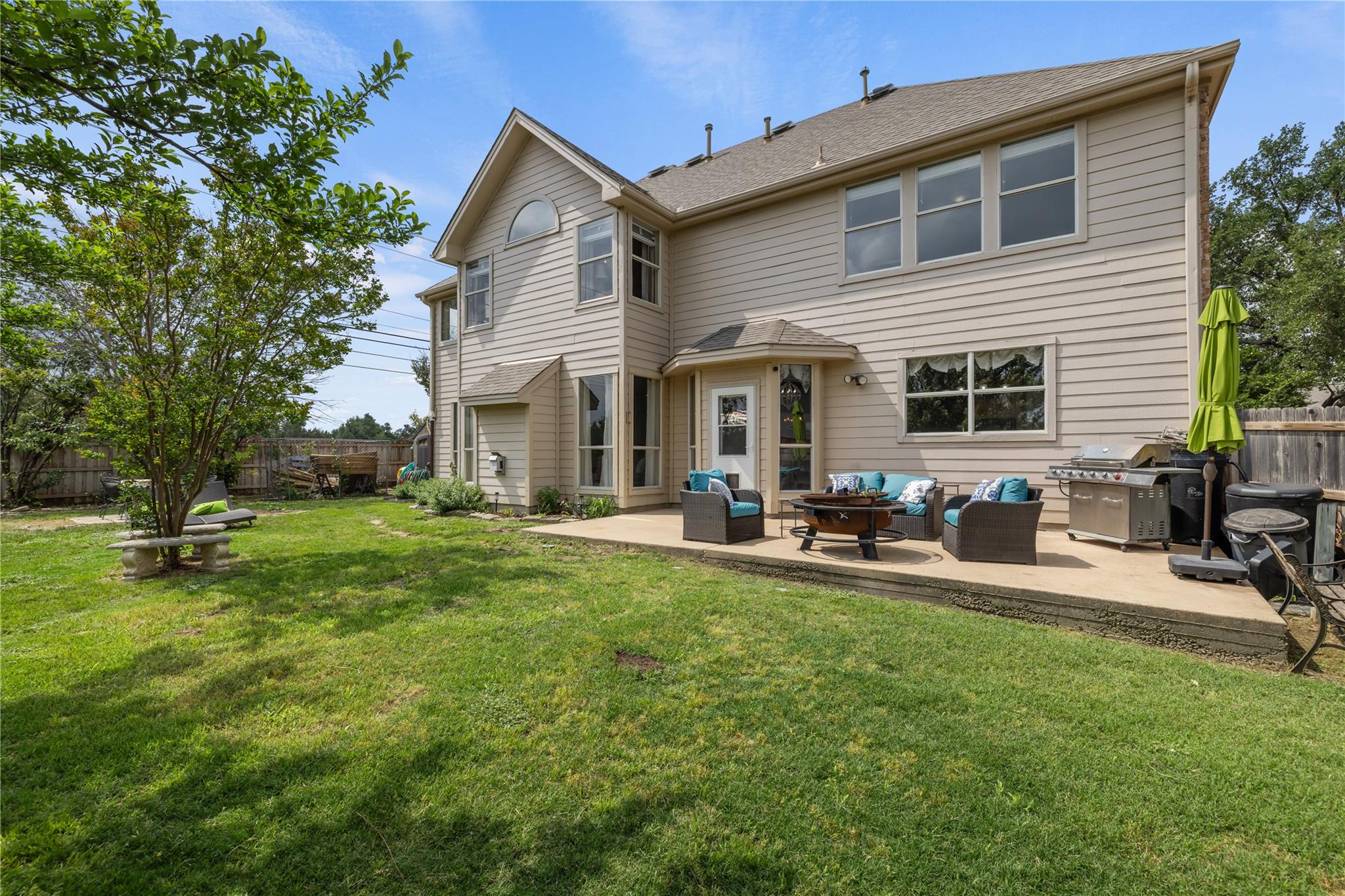 Image 34 of 40 For 100 Ridge Cir