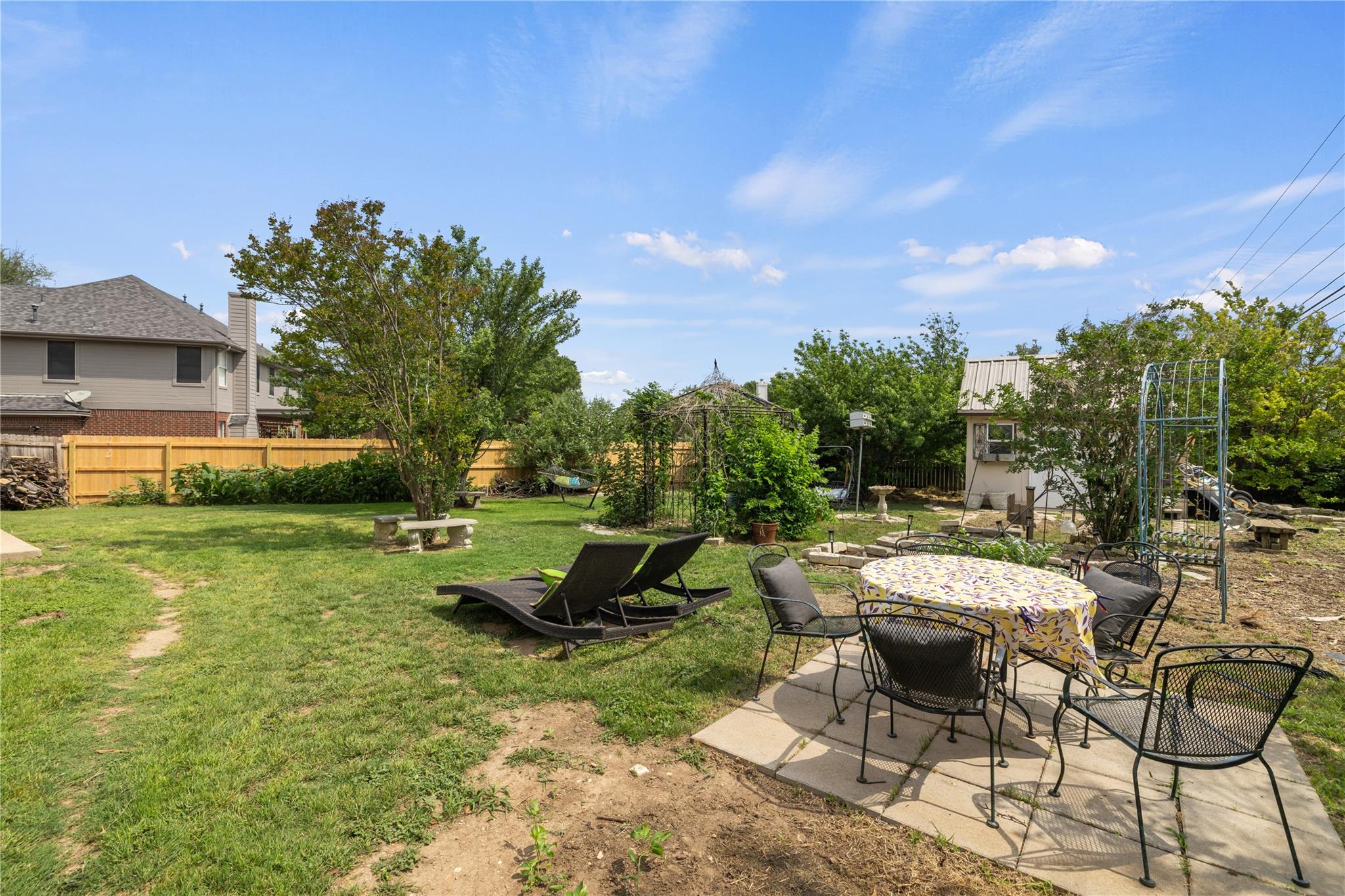 Image 35 of 40 For 100 Ridge Cir