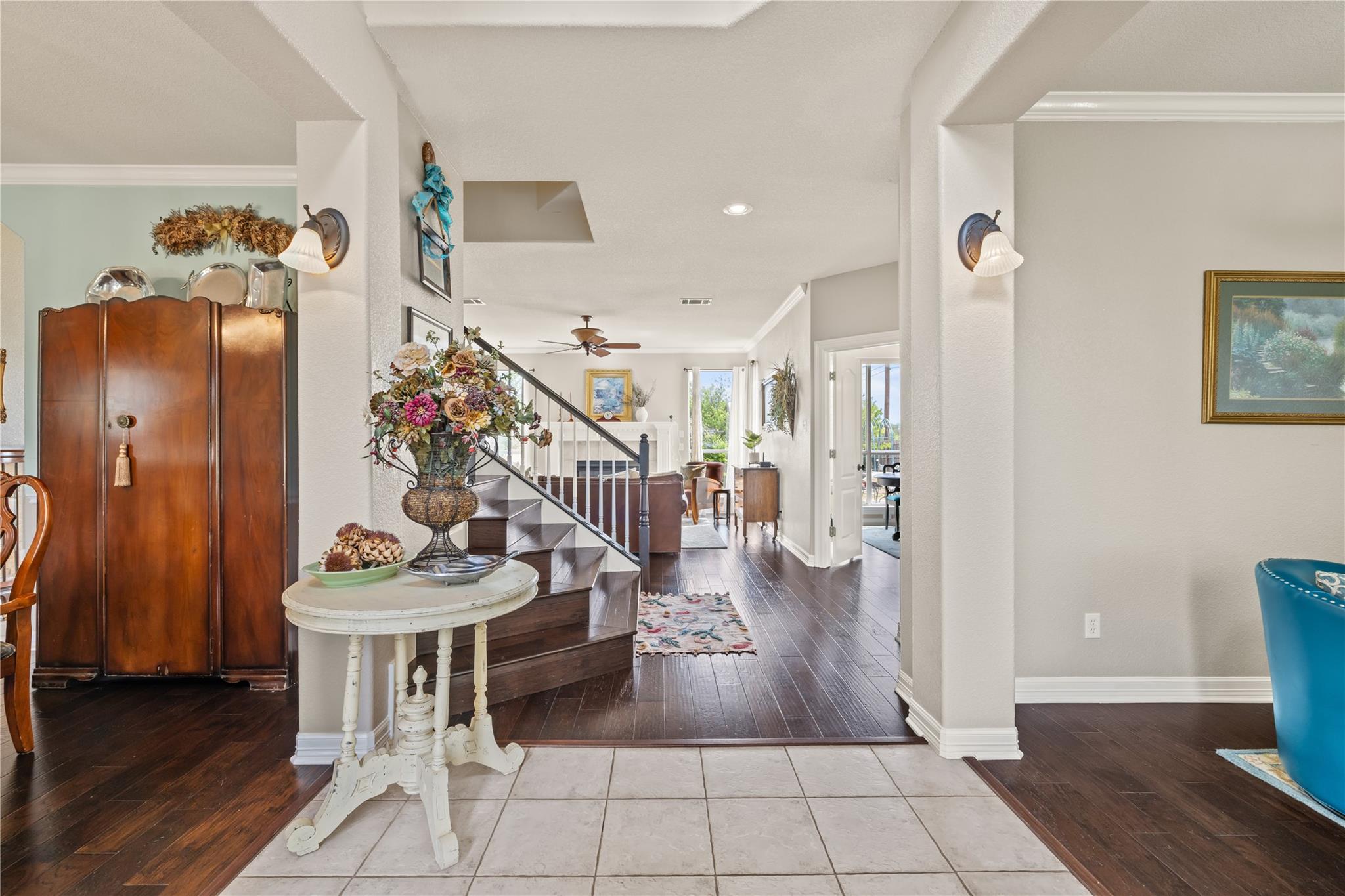 Image 4 of 40 For 100 Ridge Cir