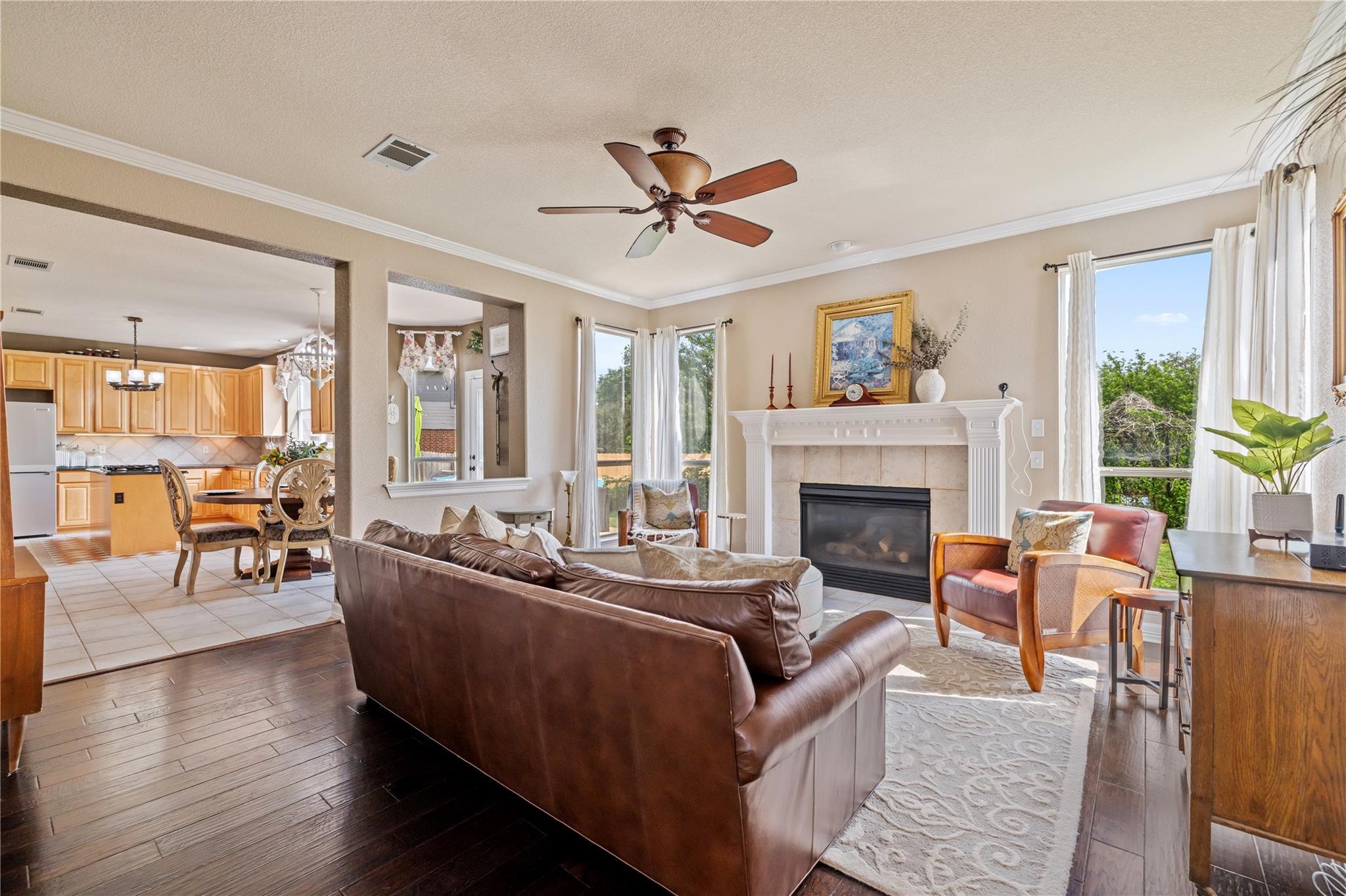 Image 5 of 40 For 100 Ridge Cir