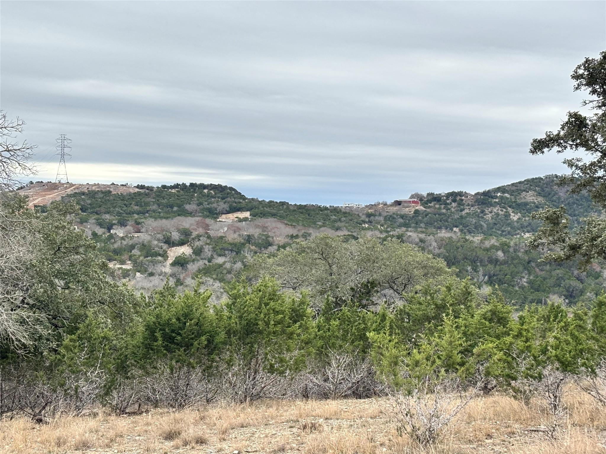 Image 11 of 33 For 105 Lost Valley Rd