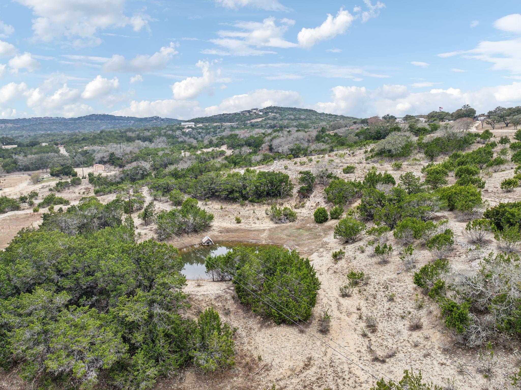 Image 7 of 33 For 105 Lost Valley Rd