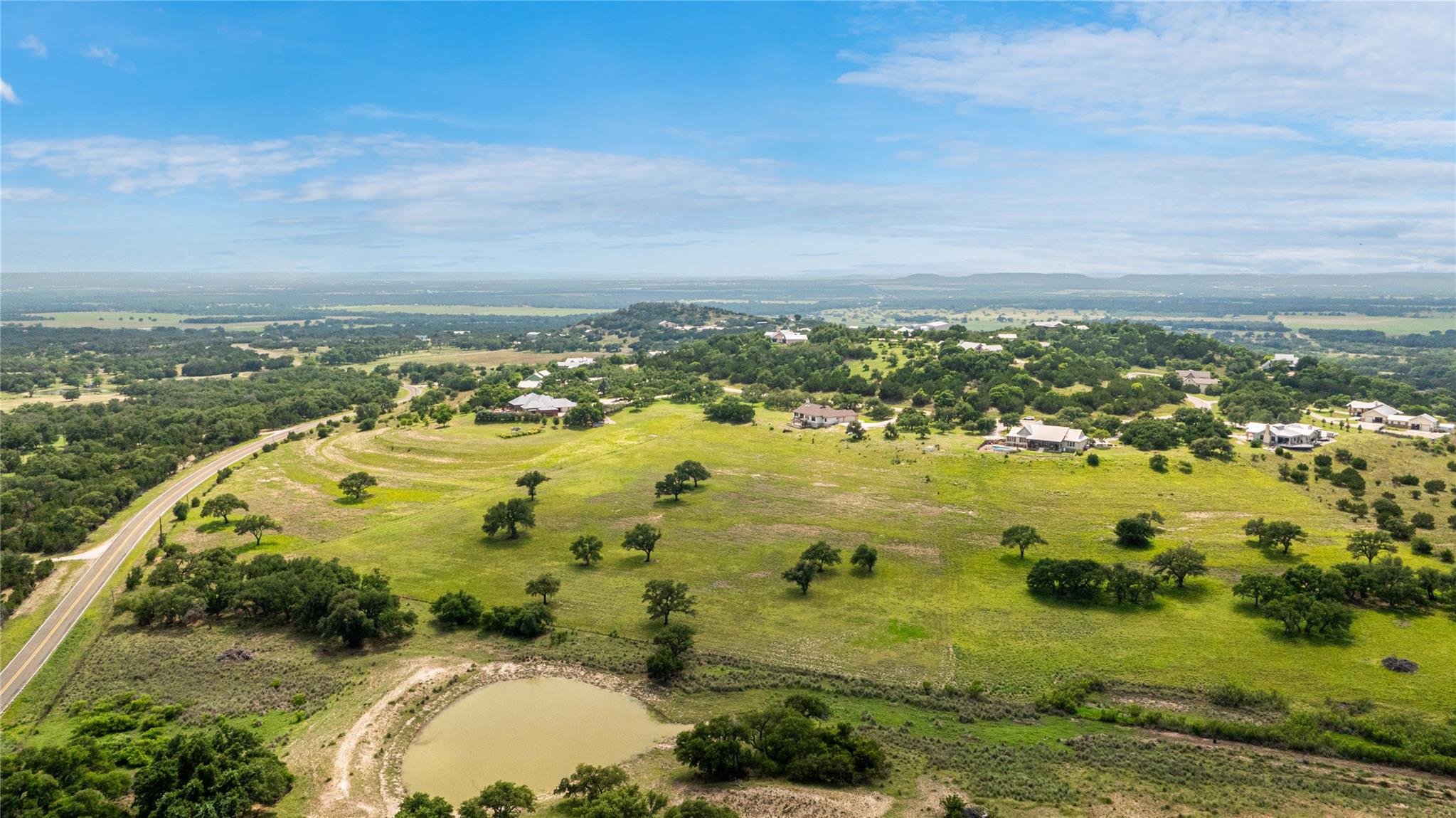 Image 36 of 40 For 328 Distant View Dr