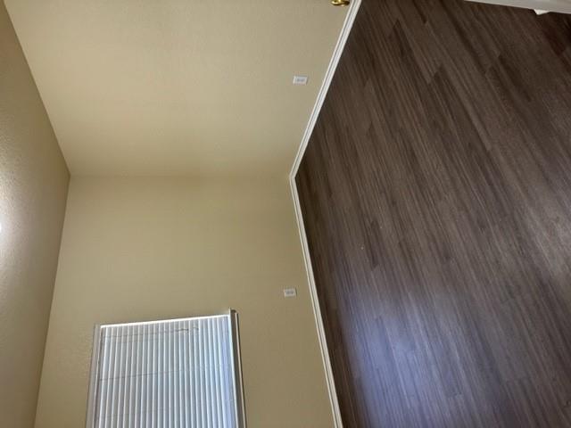 Image 8 of 15 For 221 Roadrunner Ave