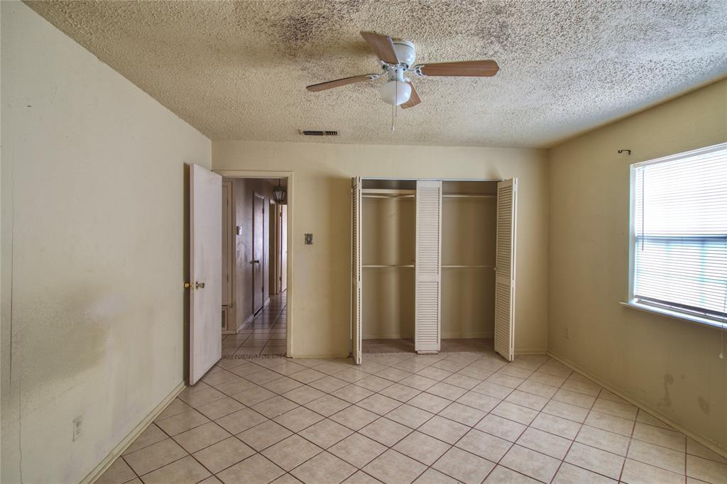 Image 11 of 17 For 5607 Summer Gold Dr