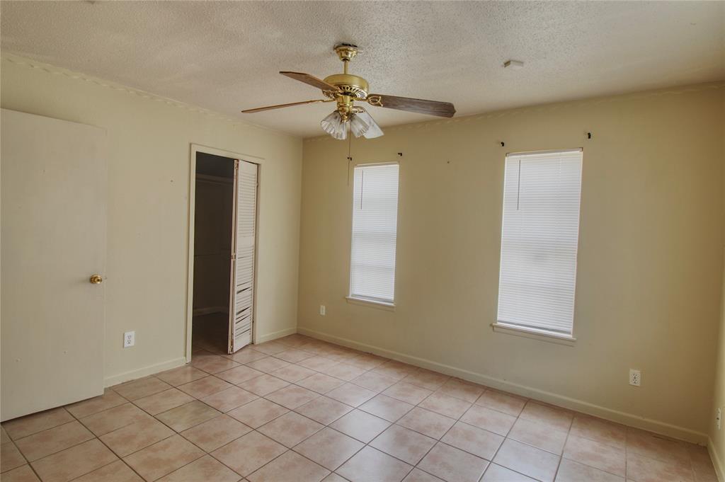 Image 16 of 17 For 5607 Summer Gold Dr