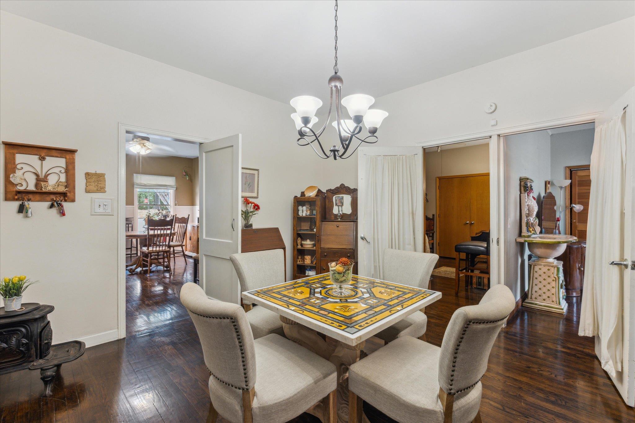 Image 11 of 21 For 500 North Bluff Dr