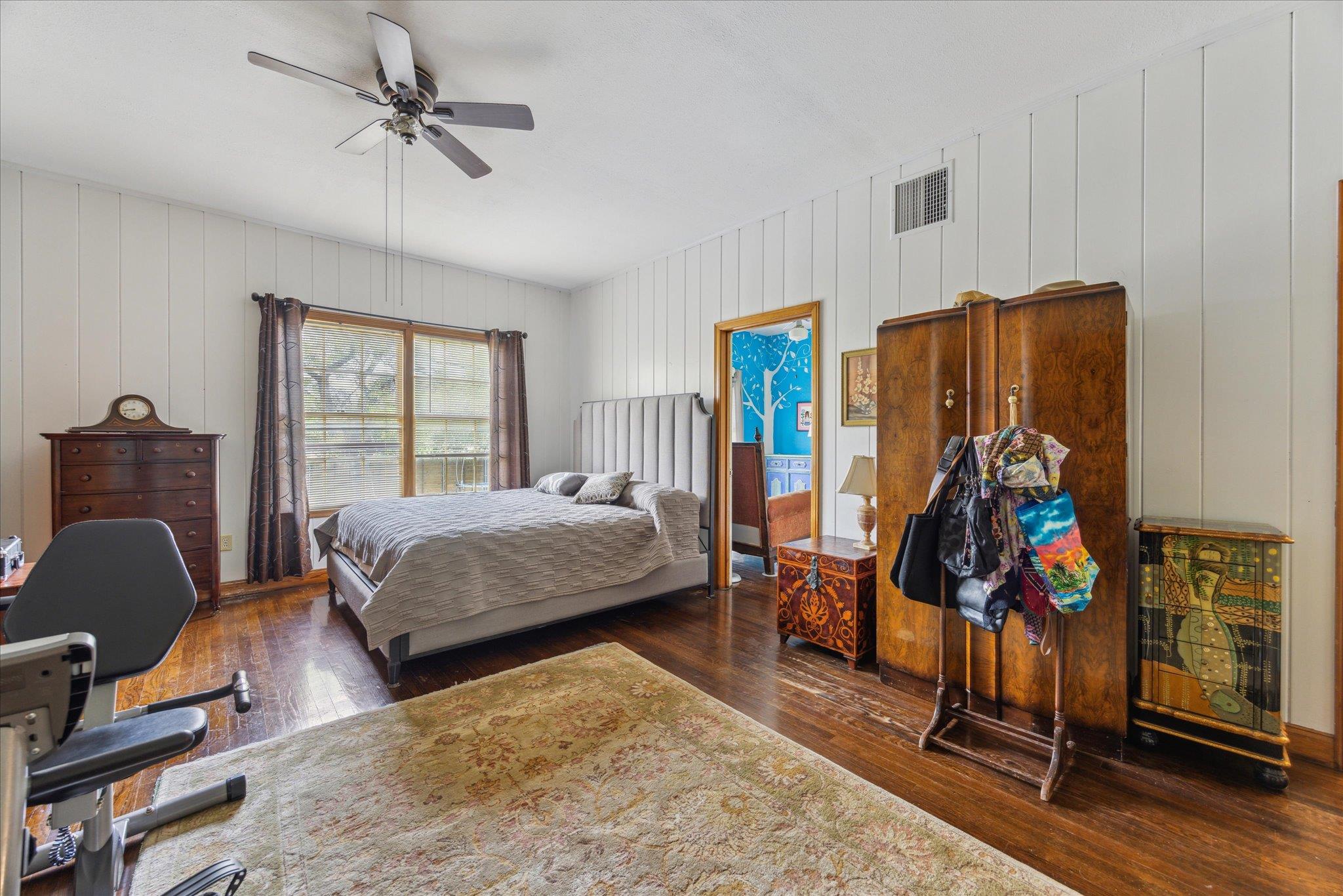 Image 13 of 21 For 500 North Bluff Dr