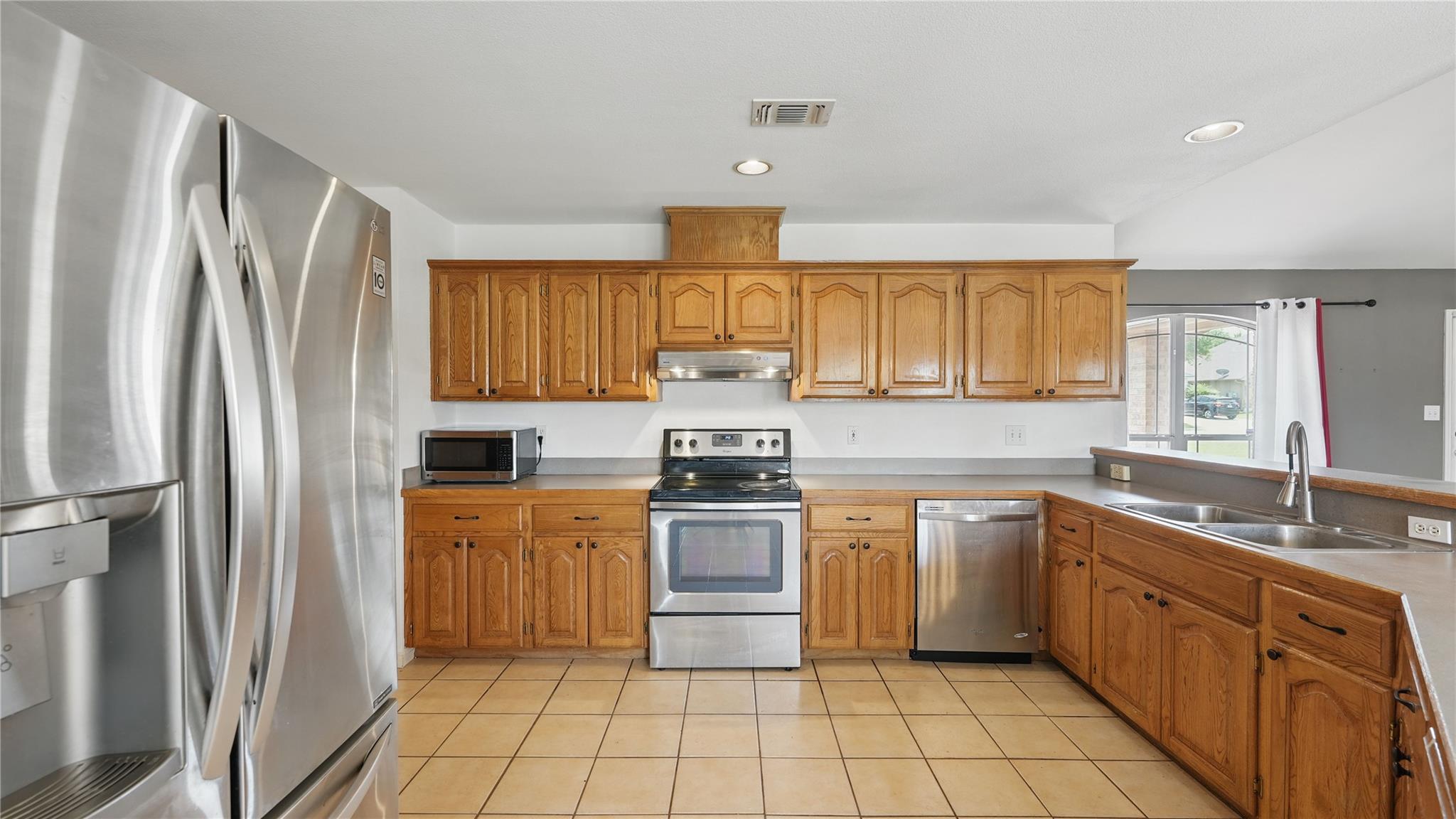 Image 16 of 40 For 1070 Northpark Rdg