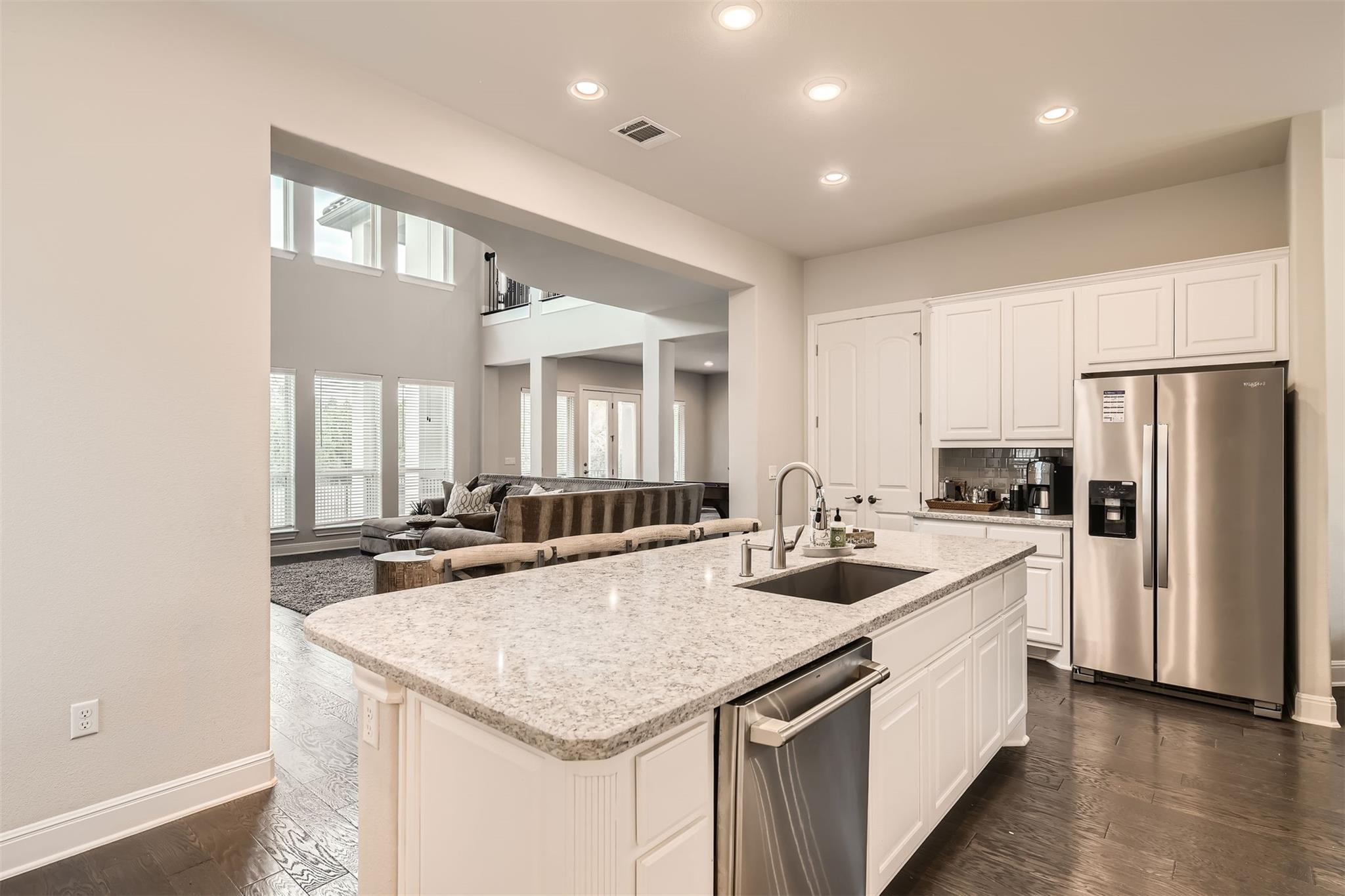 Image 12 of 38 For 921 Morning Moon Cir