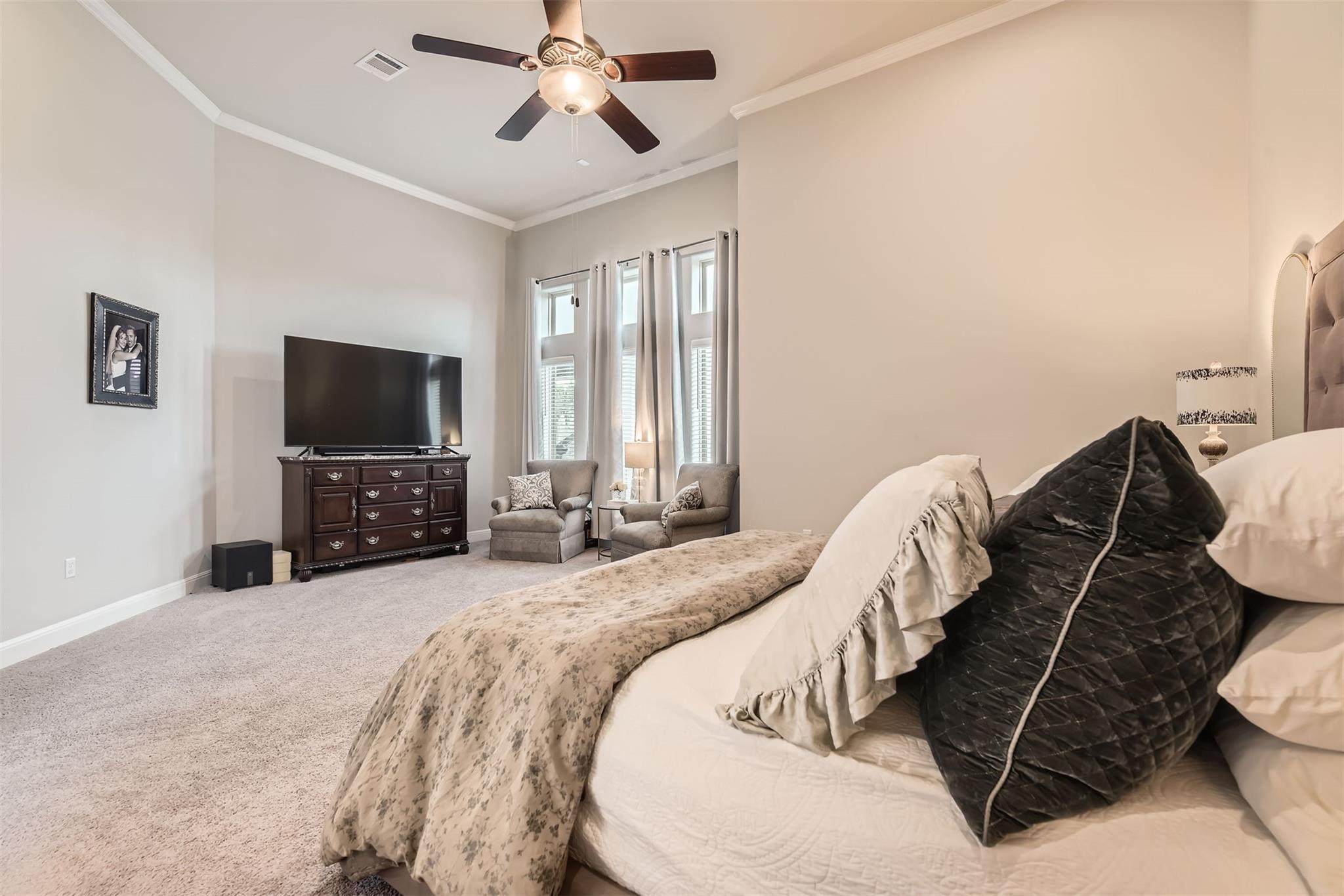 Image 16 of 38 For 921 Morning Moon Cir