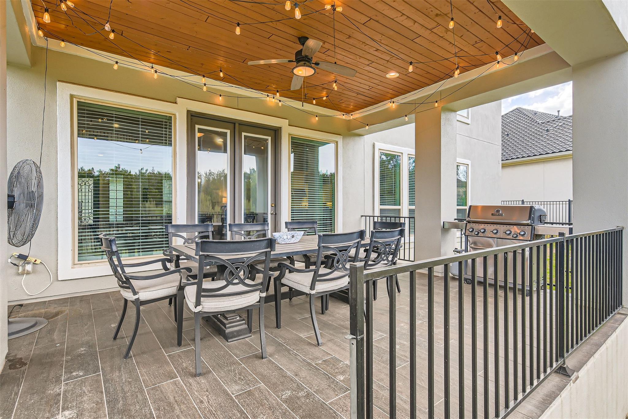 Image 32 of 38 For 921 Morning Moon Cir