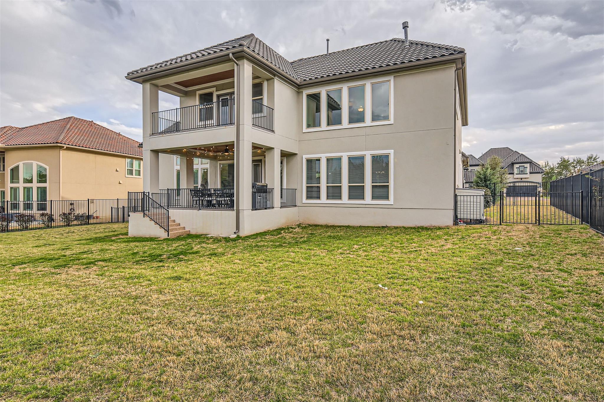 Image 34 of 38 For 921 Morning Moon Cir